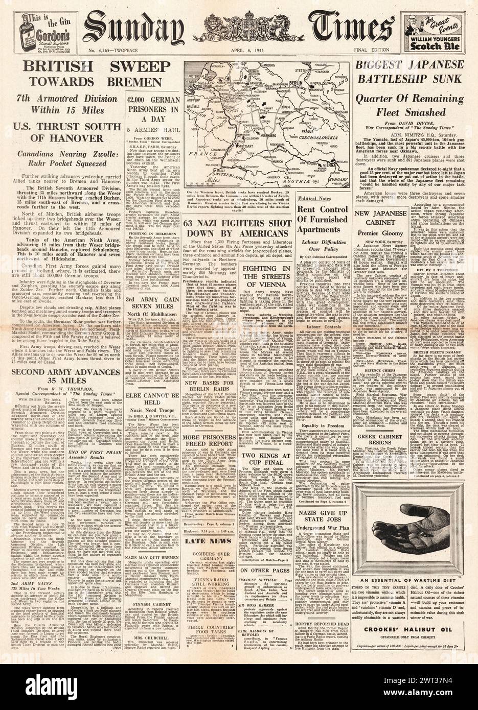 1945 Sunday Times en première page signalant que les Alliés avancent sur Brême, coulent le cuirassé japonais Yamato, Battle for Vienna et des batailles aériennes au-dessus de l'Allemagne Banque D'Images