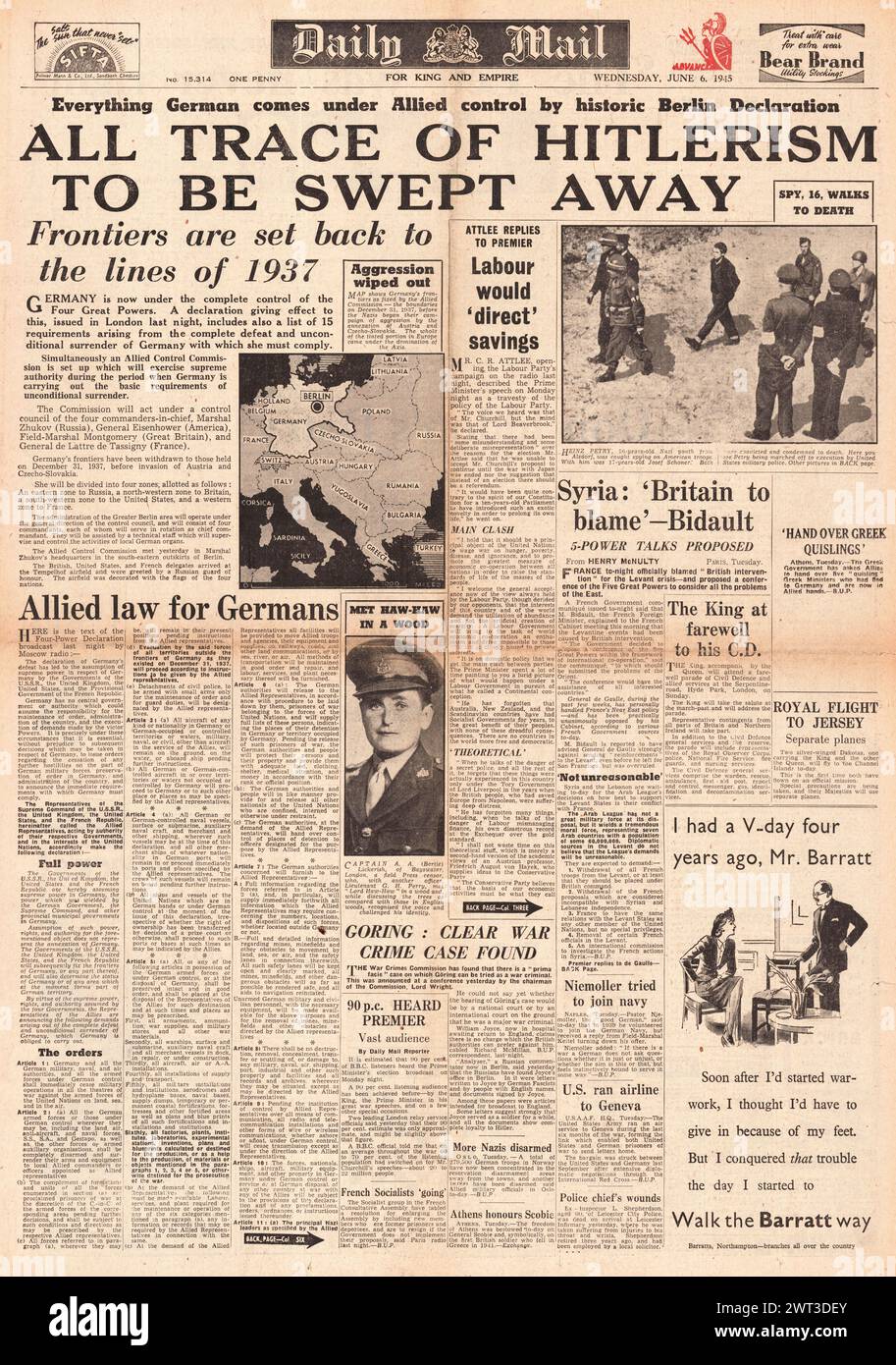 1945 Daily mail page d'accueil signalant l'Allemagne divisée en quatre zones et l'exécution de Heinz Petry Banque D'Images