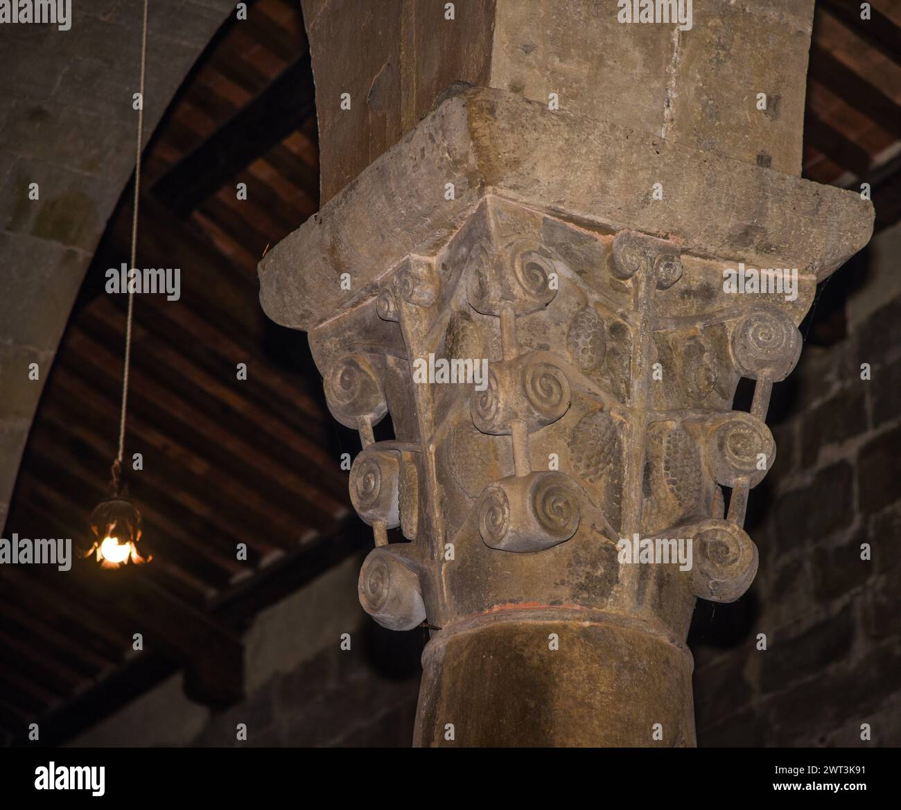 Pieve di Gropina, un capitello Banque D'Images