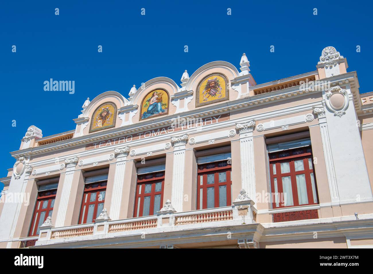 Théâtre Teatro Tomas Terry au parc Jose Marti dans le centre historique de Cienfuegos, Cuba. Le Centre historique Cienfuegos est un site du patrimoine mondial. Banque D'Images