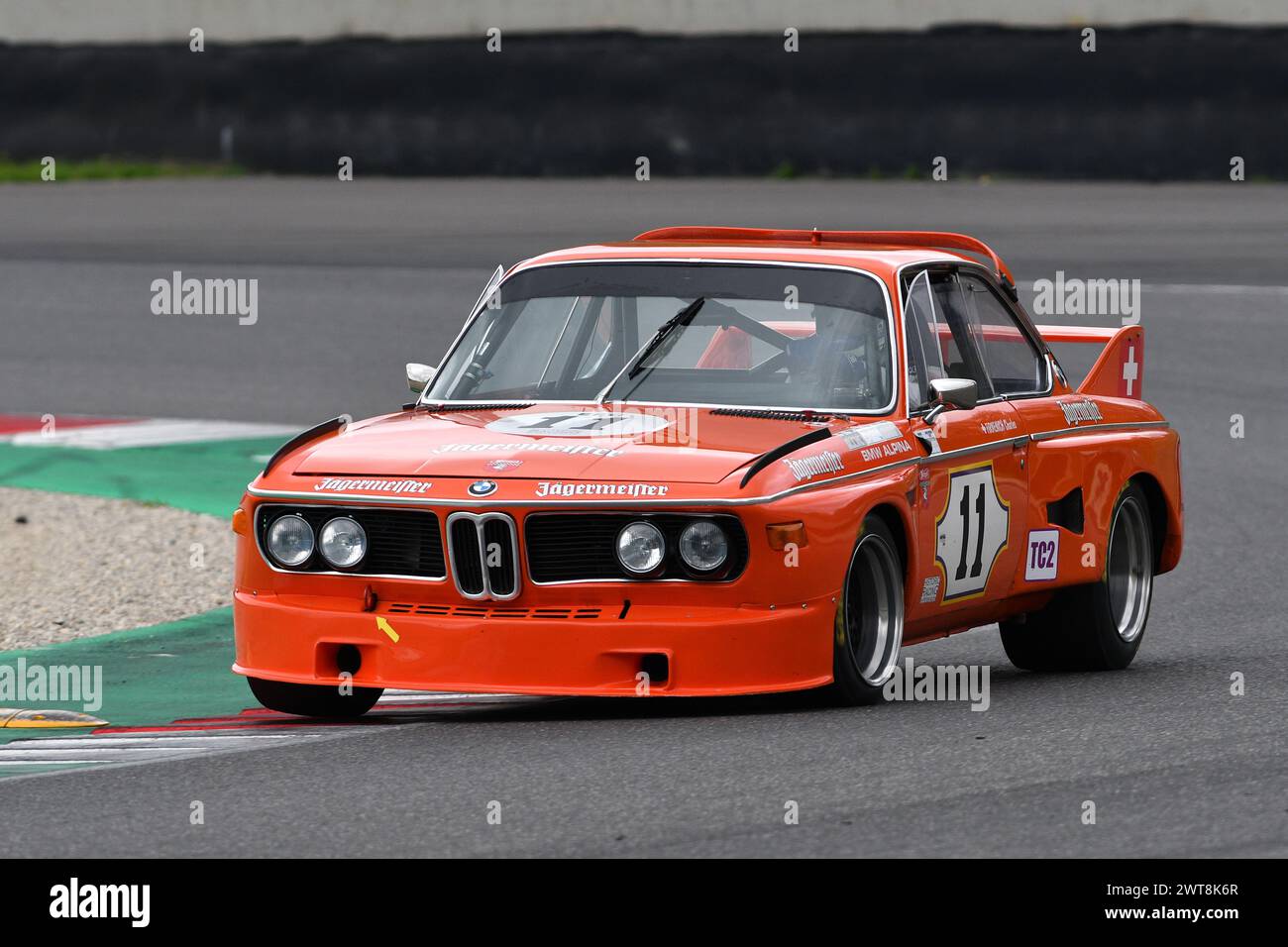 Scarperia, 2 avril 2023 : BMW 3,0 CSL 1972 en action lors du Mugello Classic 2023 sur le circuit de Mugello en Italie. Banque D'Images