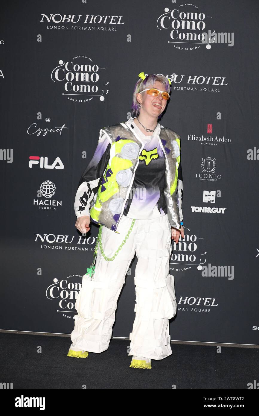 Charlieeeee (ils/eux) assiste aux Sony Music UK Brit Awards 2024 après la fête au Nobu Hotel à Londres. Banque D'Images