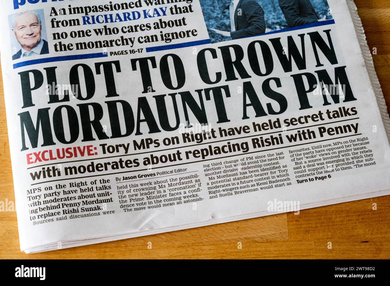 16 mars 2024, le titre du Daily mail est le suivant : complot pour couronner Mordaunt en tant que premier ministre. Banque D'Images
