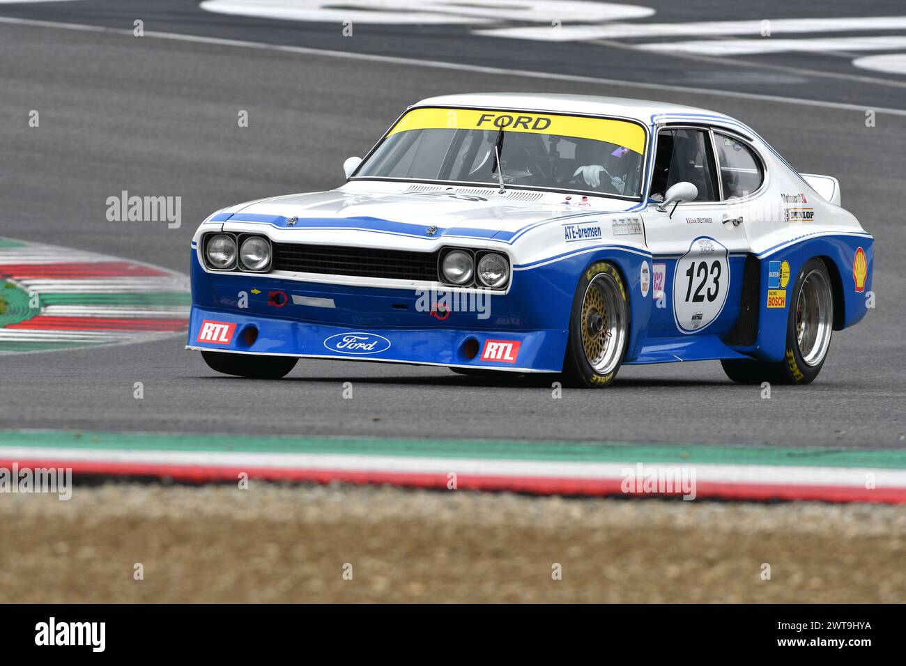 Scarperia, 2 avril 2023 : Ford Capri RS 3100 Cologne 1975 en action lors du Mugello Classic 2023 au Mugello circuit en Italie. Banque D'Images