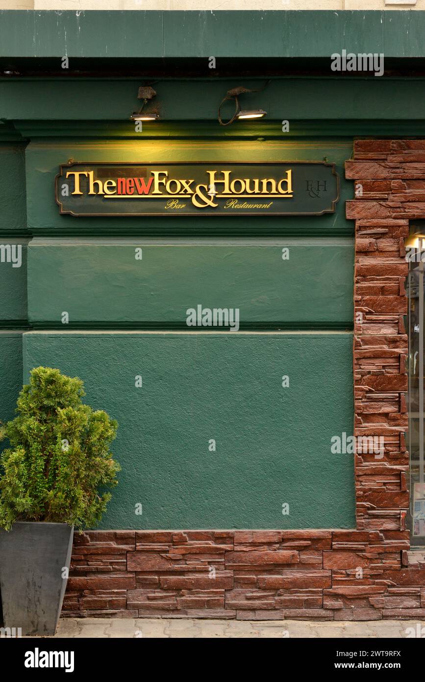 Le nouveau Fox and Hound style anglais Bar et Restaurant à Sofia Bulgarie, Europe de l'est, Balkans, UE Banque D'Images