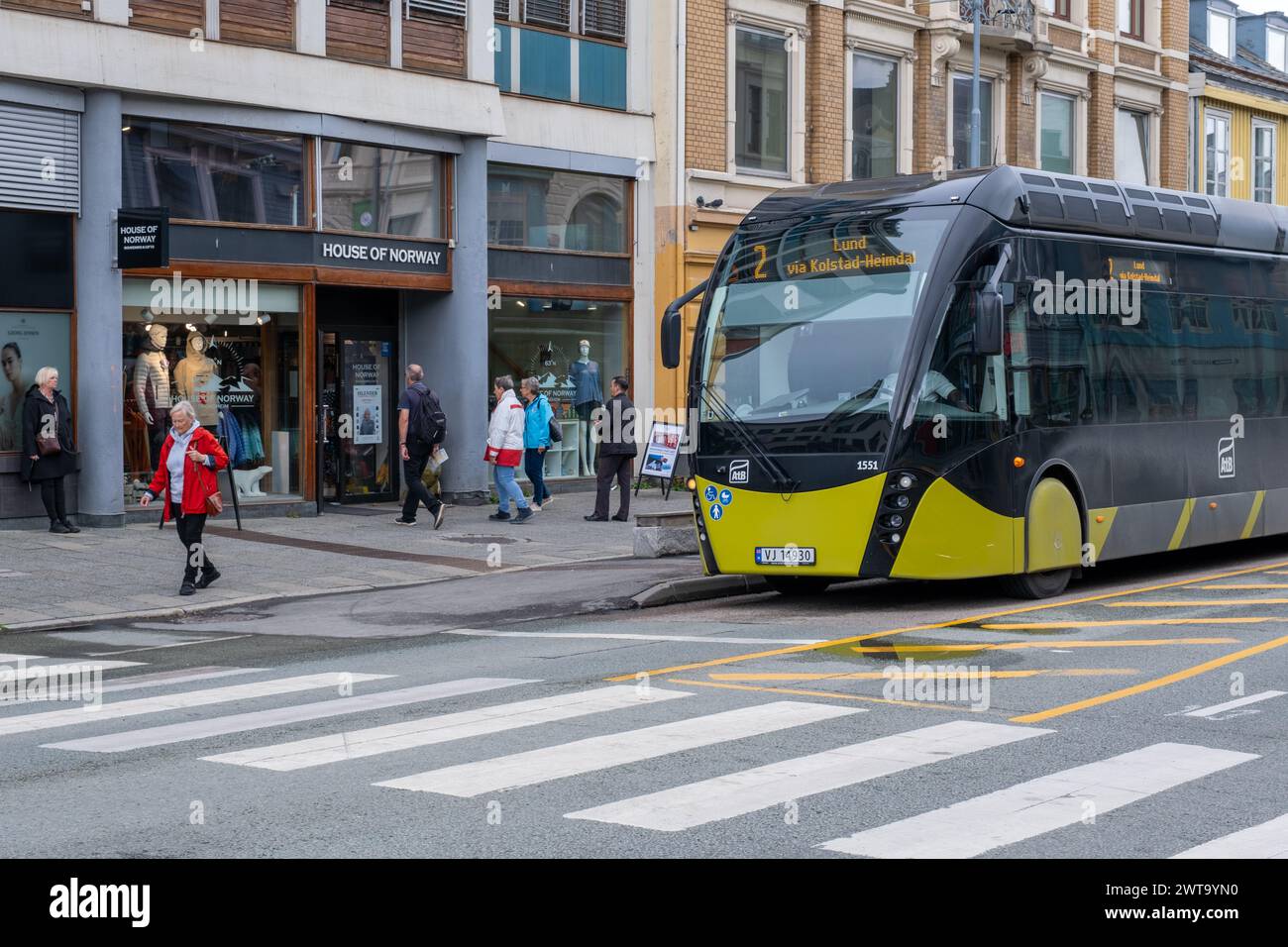 Trondheim, Norvège - 13 juillet 2023 : bus urbain ATB à Trondheim Banque D'Images