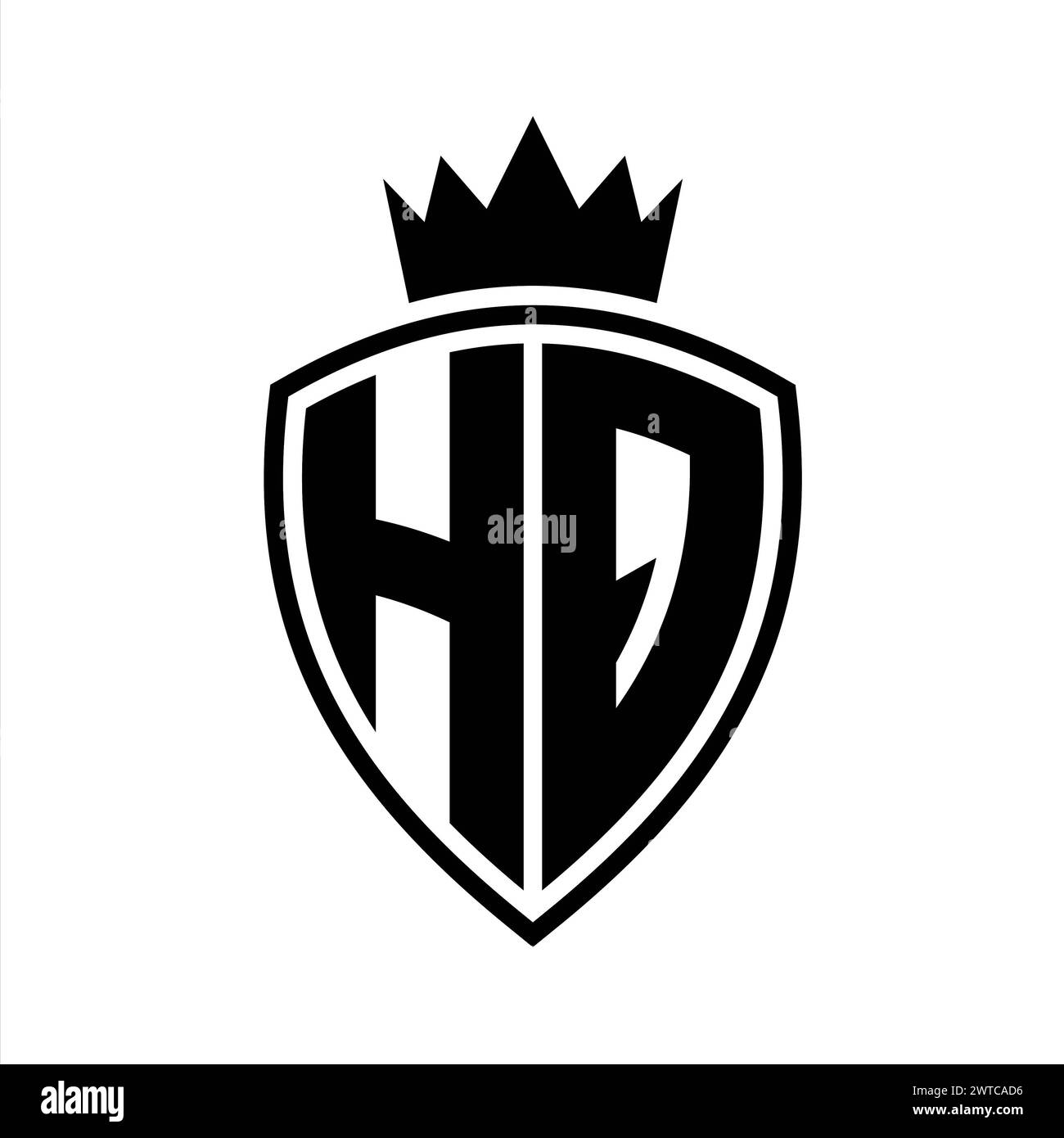 Monogramme en gras lettre HQ avec bouclier et forme de contour de couronne avec modèle de conception de couleur noir et blanc Banque D'Images