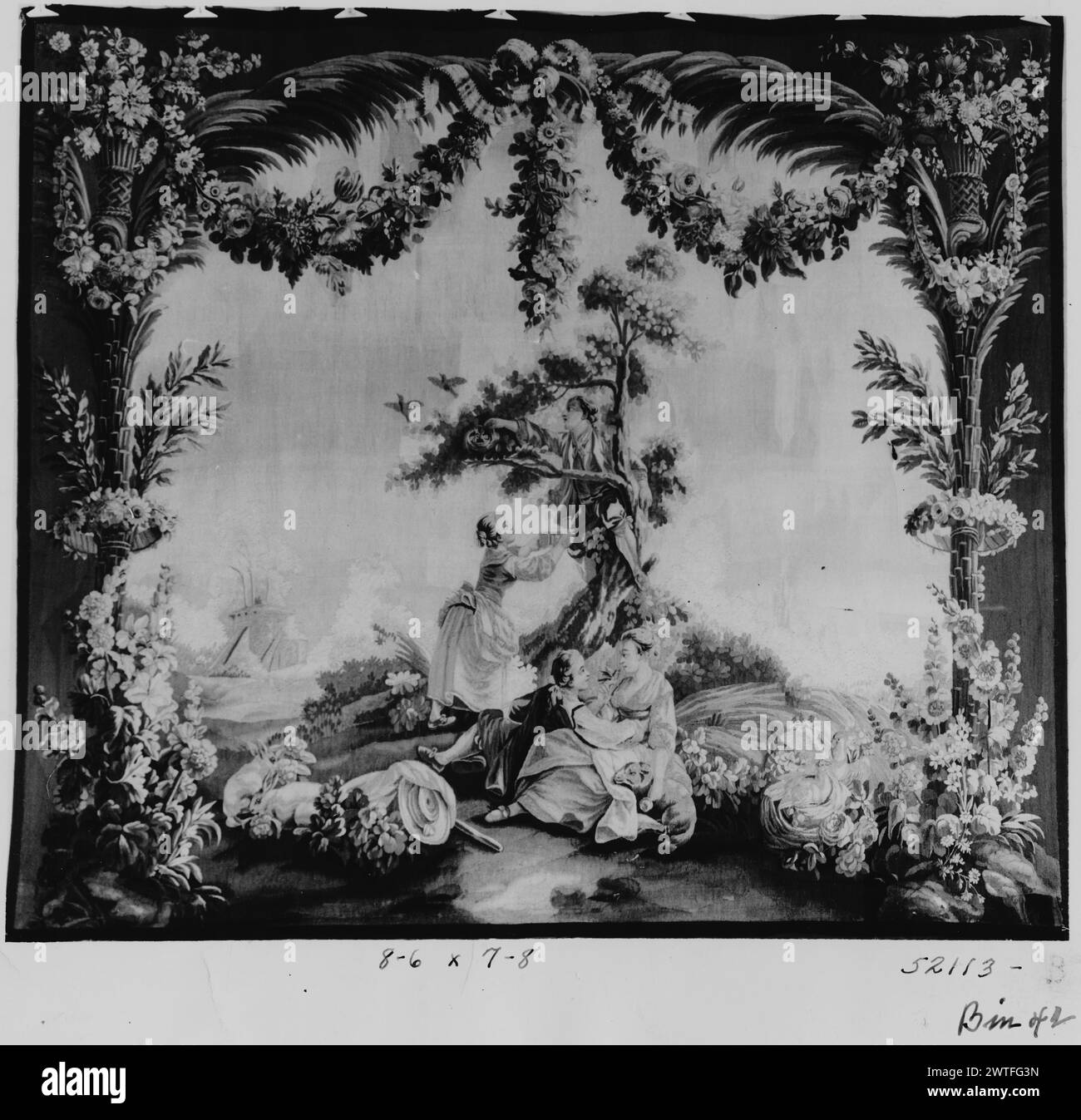 Nicheurs d'oiseaux. Huet, Jean-Baptiste (français, 1745-1811) (dessiné après) [peintre] c. 1785-1800 tapisserie dimensions : H 7'8' x l 8'6' tapisserie matériaux/techniques : inconnu culture : Centre de tissage français : Aubusson histoire de propriété : famille de Luze, Bordeaux, France. Alfred de Luze, France, 1912. Herbert, premier baron Michelham, Strawberry Hill, Londres, 1919. Lady Michelham, Paris, 1927. Capitaine Jefferson Davis Cohn, vers 1946. Lady Cunliffe-Owen, 1956 ans. French & Co acheté à Lady Cunliffe-Owen, reçu le 4/1952 ; vendu au North Carolina Museum of Art, Raleigh, le 1/30/1956. États-Unis, NOR Banque D'Images
