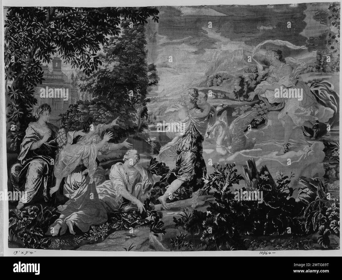 Scène avec Juno, Diana et bébé. Inconnu c. 1690 dimensions de tapisserie : H 9'4' x l 13' matériaux/techniques de tapisserie : inconnu culture : Centre de tissage flamand : inconnu historique de propriété : Français et Co. reçu de MRS Cyrus McCormick le 30/1956 ; retourné le 2/6/1959. Trois accompagnateurs font un geste vers Diana portant un demi-cercle sur la tête, portant un nourrisson, à mesure que Juno approche, avec des cygnes, pour prendre un nourrisson; dans un cadre paysager avec château en l fond (BRD) bande florale étroite French & Co. feuille de stock dans les archives, 57426 Banque D'Images