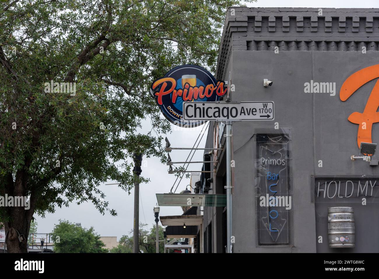 Primo's Sports Bar à l'angle de 17th Street et Chicago Avenue, centre-ville de McAllen, comté de Hidalgo, Texas, États-Unis. Banque D'Images