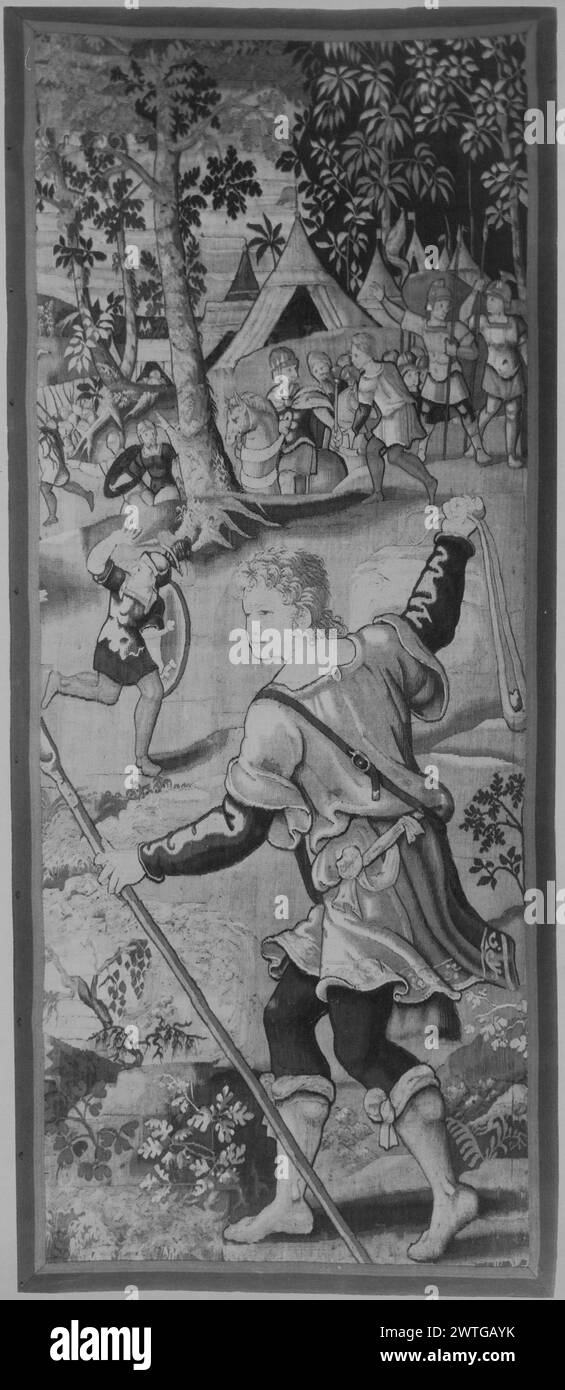 David et Goliath. Inconnu c. 1550-1600 dimensions de tapisserie : H 8'9' x l 3'7' matériaux/techniques de tapisserie : inconnu culture : Centre de tissage flamand : inconnu historique de propriété : Français et Co. acheté de Jacob Tabachnick, facturé le 1/2/1940 [listes aussi : 1/8/1940] ; les 3 fragments vendus aux personnes suivantes : 'a' vendu à Miss Rose Elkins le 12/28/1939; 'B' vendu à MRS Molly Kosloff le 28 décembre 1939 ; 'C' vendu à Flora Silk & Co. [SS 19633]. French & Co a reçu le panneau 'c' de Flora Silk, s.d. [SS 19615] ; retourné [?]. French & Co. a acheté le panneau 'A' de Elkins, N.D. [SS 19616]. French & Co acheté PA Banque D'Images