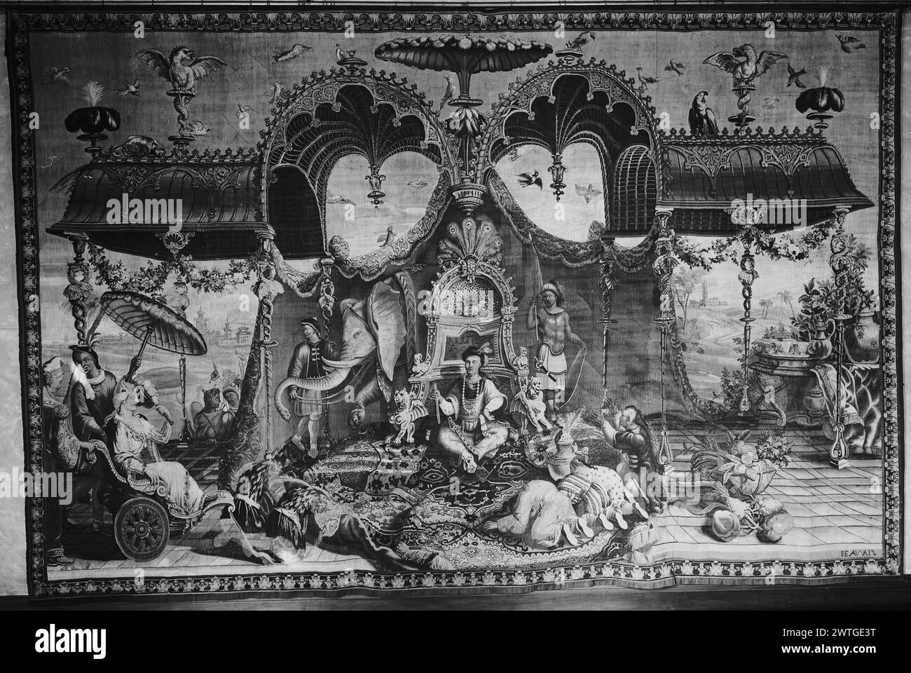 Audience de l'Empereur. Vernansal, Guy-Louis (français, 1648-1729) (auteur de design, attr.) Monnoyer, Jean-Baptiste (français, 1636-1699) (auteur du dessin) [peintre] Belin, Jean-Baptiste I (français, 1653-1715) (auteur du dessin) [peintre] c. 1700-1725 dimensions de la tapisserie : H 10'3,5' x W 15'3,25' matériaux/techniques de la tapisserie : culture inconnue : Centre de tissage français : Beauvais histoire de la propriété : L. & R. Hamot coll., France, 1911. French & Co., New York, 1925. William Randolph Hearst coll., jusqu'en 1943. MRS J. Insley Blair ; don au Metropolitan Museum of Art, 1948. États-Unis, ne Banque D'Images