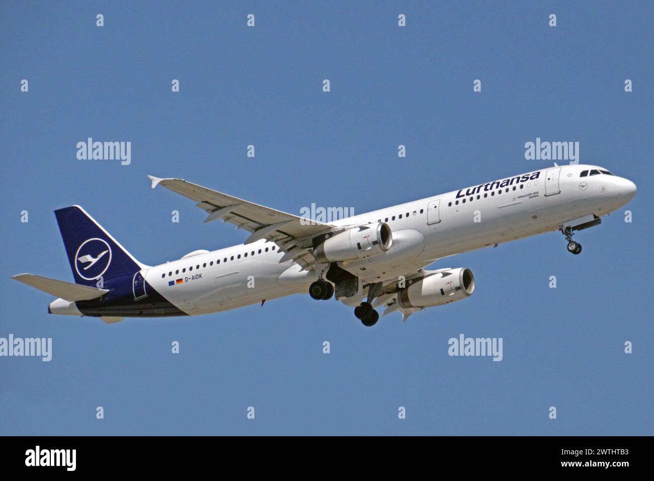 Allemagne, Bavière, Munich : d-AIDK Airbus A.321-231 (c/n 4819) de Lufthansa à l'aéroport Franz Josef Strauss de Munich. Banque D'Images