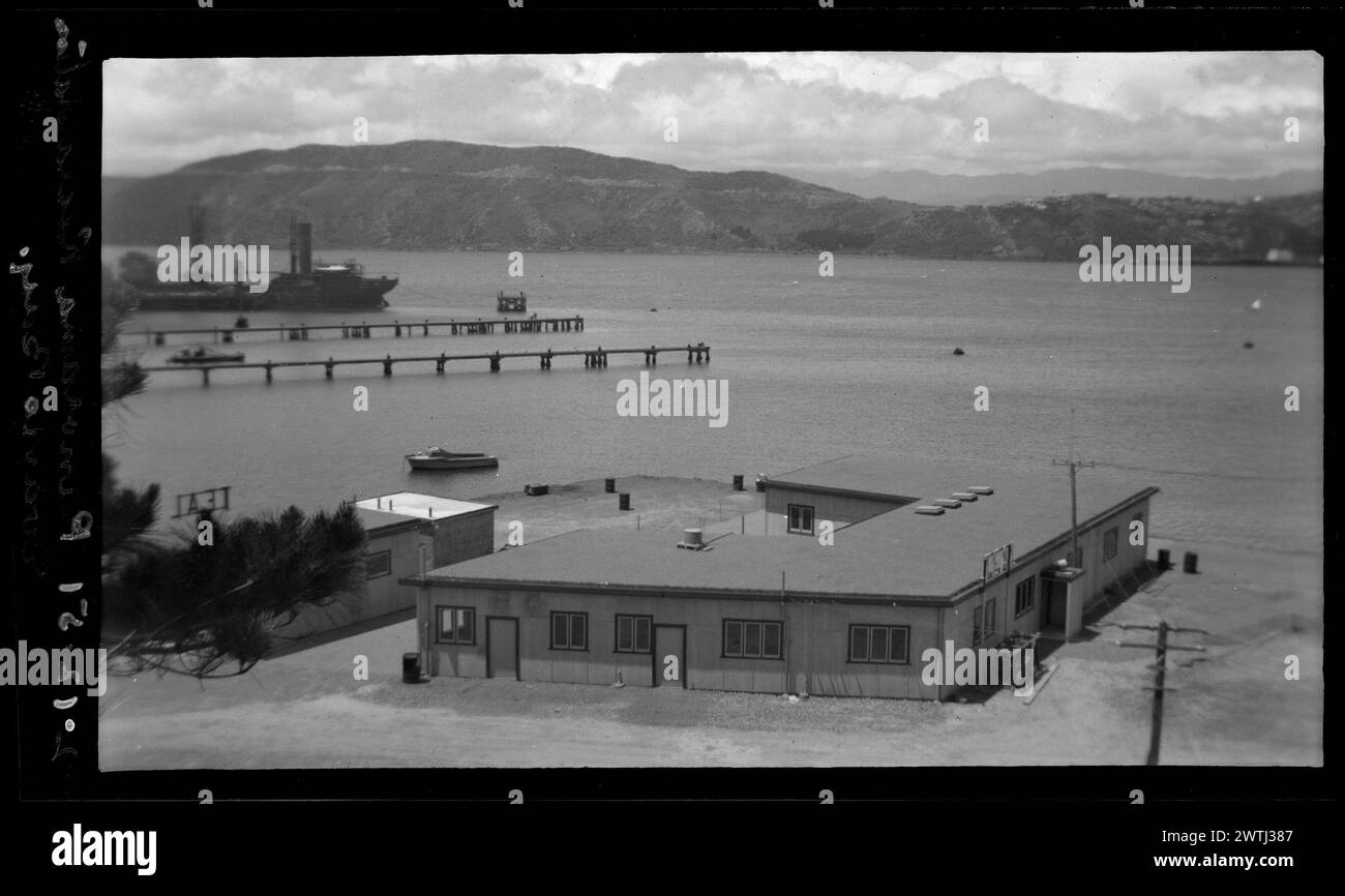 Panorama : récupération, négatifs argentés en gélatine d'Evans Bay, négatifs noir et blanc Banque D'Images