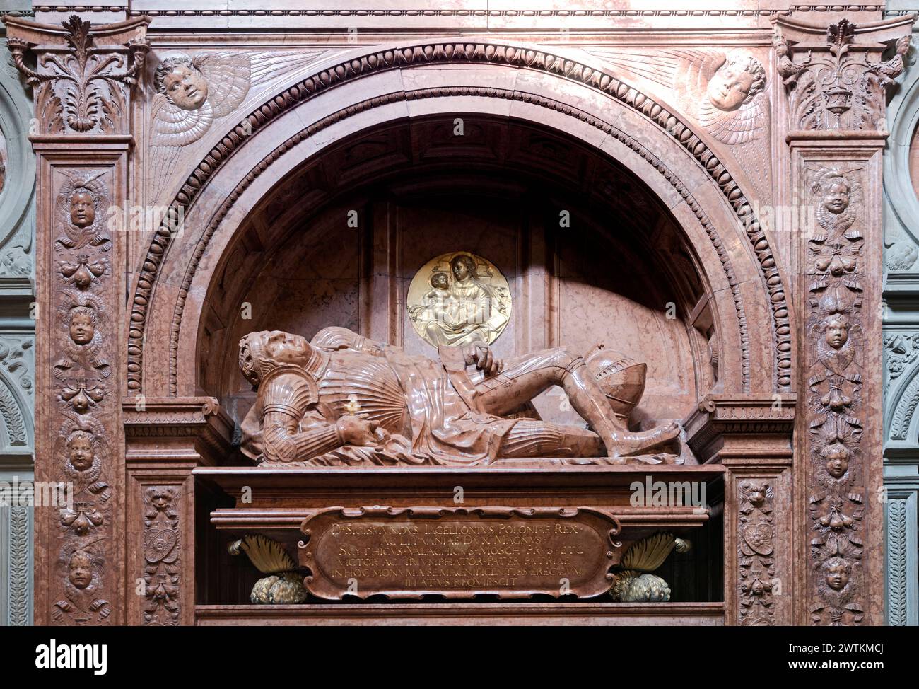 Pierre tombale de Sigismond I le Vieux, Chapelle Sigismond, Cathédrale du Wawel, Château Royal du Wawel Banque D'Images