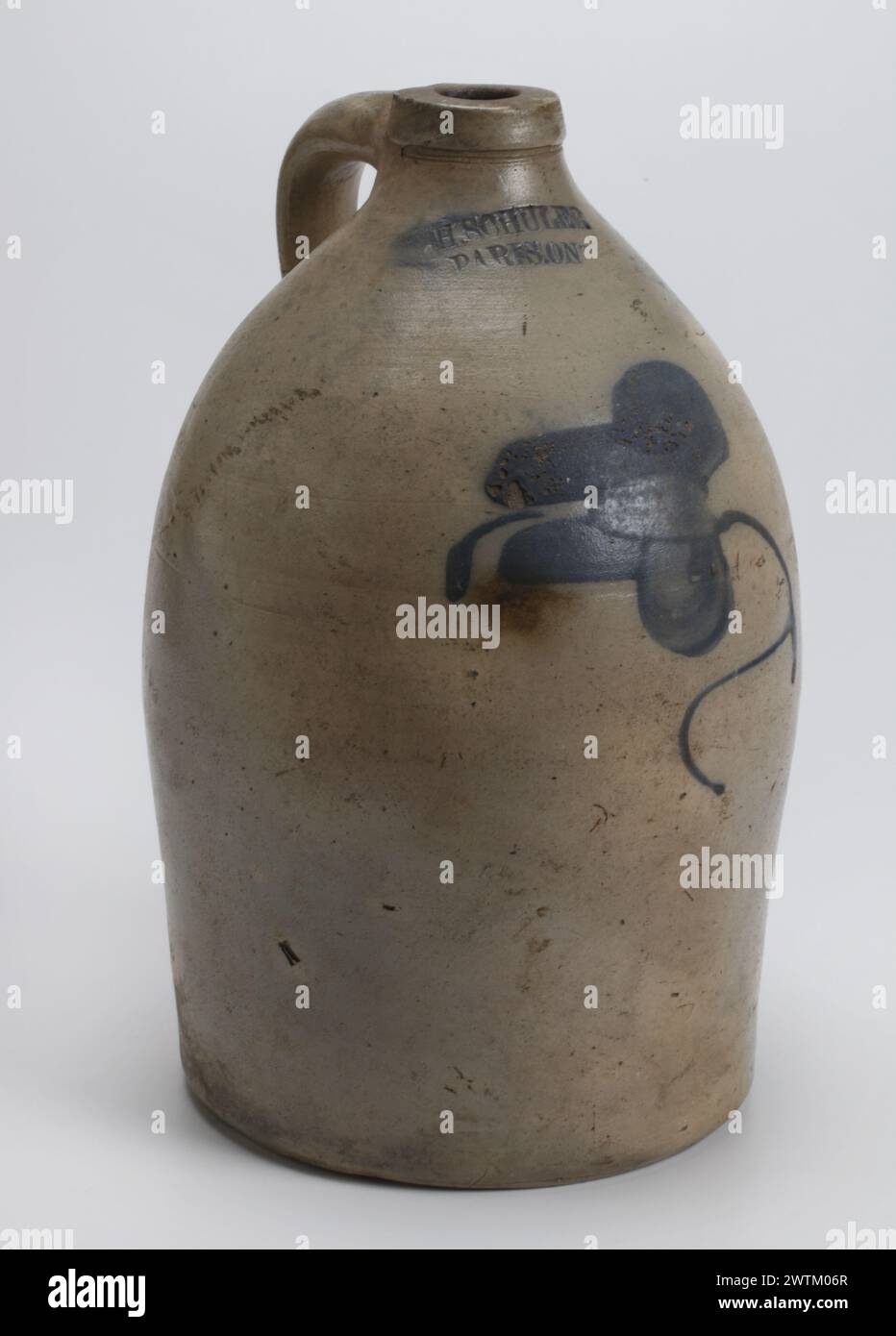 Cruche - Henry Schuler, 1873-1884 Henry Schuler, 1873-1884 Banque D'Images