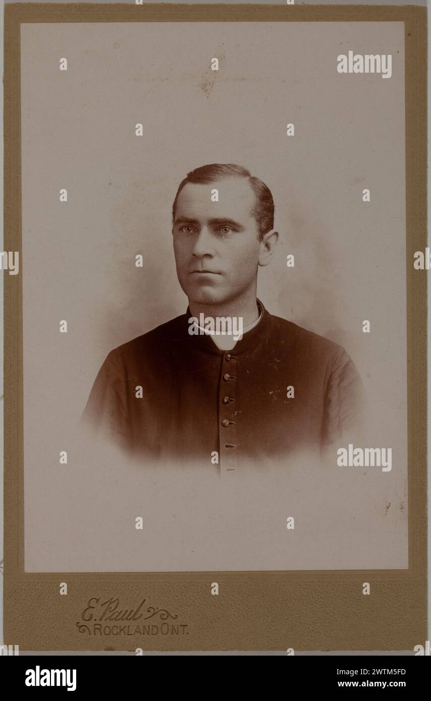 Estampe argentée sur gélatine - Portrait d'un homme non identifié, Rockland, Ontario, 1890-1910 ? E. Paul Banque D'Images