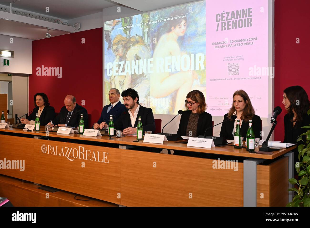 Milan, Italie présentation de l'exposition Cézanne/Renoir avec des chefs-d'œuvre du Musée de l'Orangerie et du Musée d'Orsay au Palazzo Reale sur la photo : Conférence institutionnelle Banque D'Images