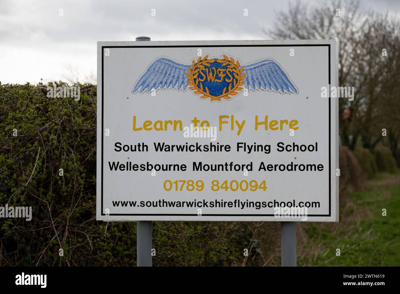 Panneau South Warwickshire Flying School, Wellesbourne Airfield, Warwickshire, Royaume-Uni Banque D'Images