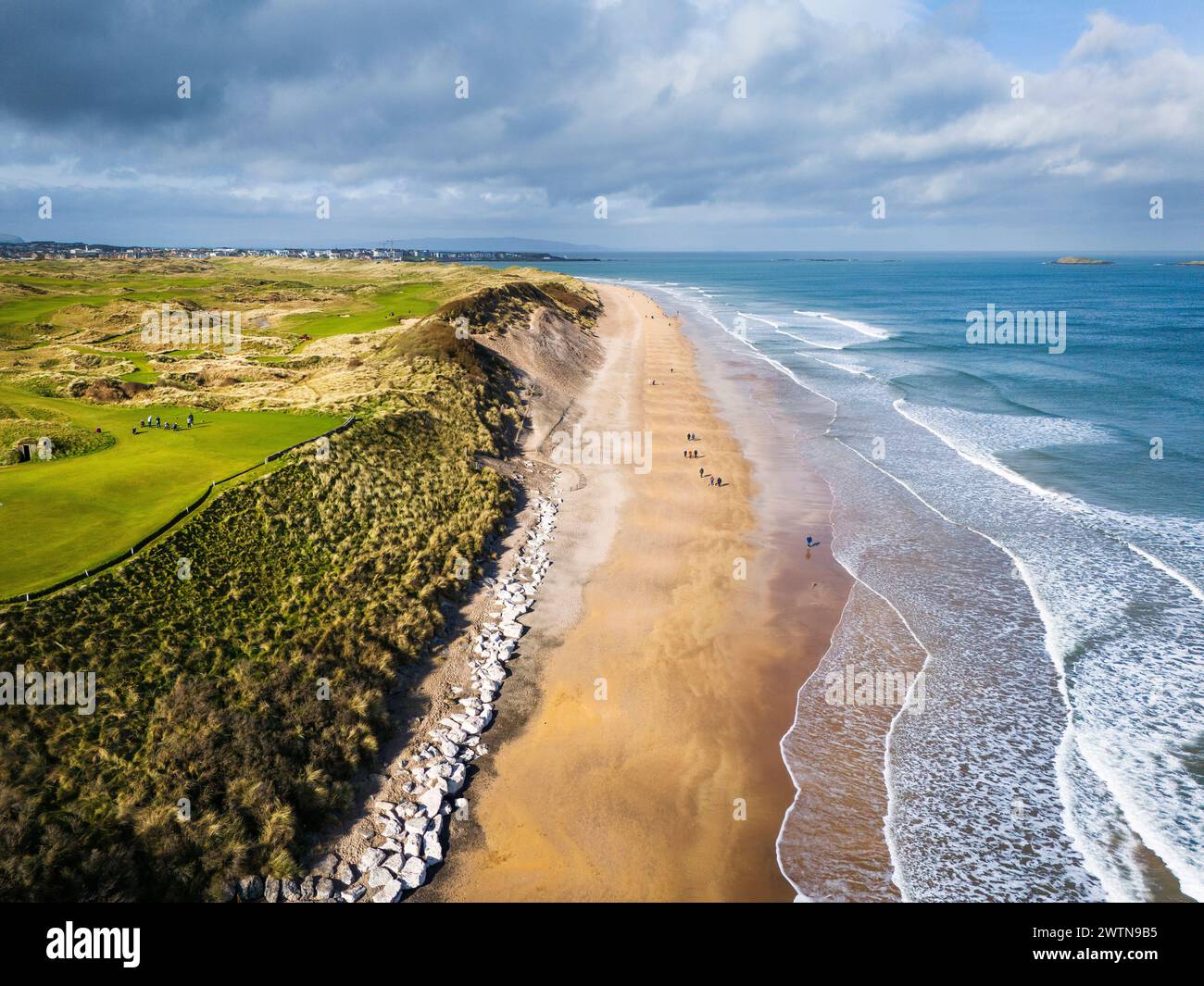5e Green à Royal Portrush et White Rocks, Co. Antrim Banque D'Images