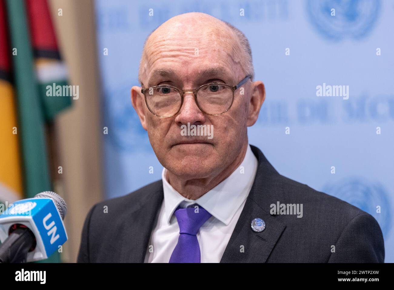 New York, États-Unis. 18 mars 2024. Robert Floyd, Secrétaire exécutif de l'Organisation du Traité d'interdiction complète des essais nucléaires, s'adresse à la presse au Siège de l'ONU à New York le 18 mars 2024. (Photo de Lev Radin/Sipa USA) crédit : Sipa USA/Alamy Live News Banque D'Images