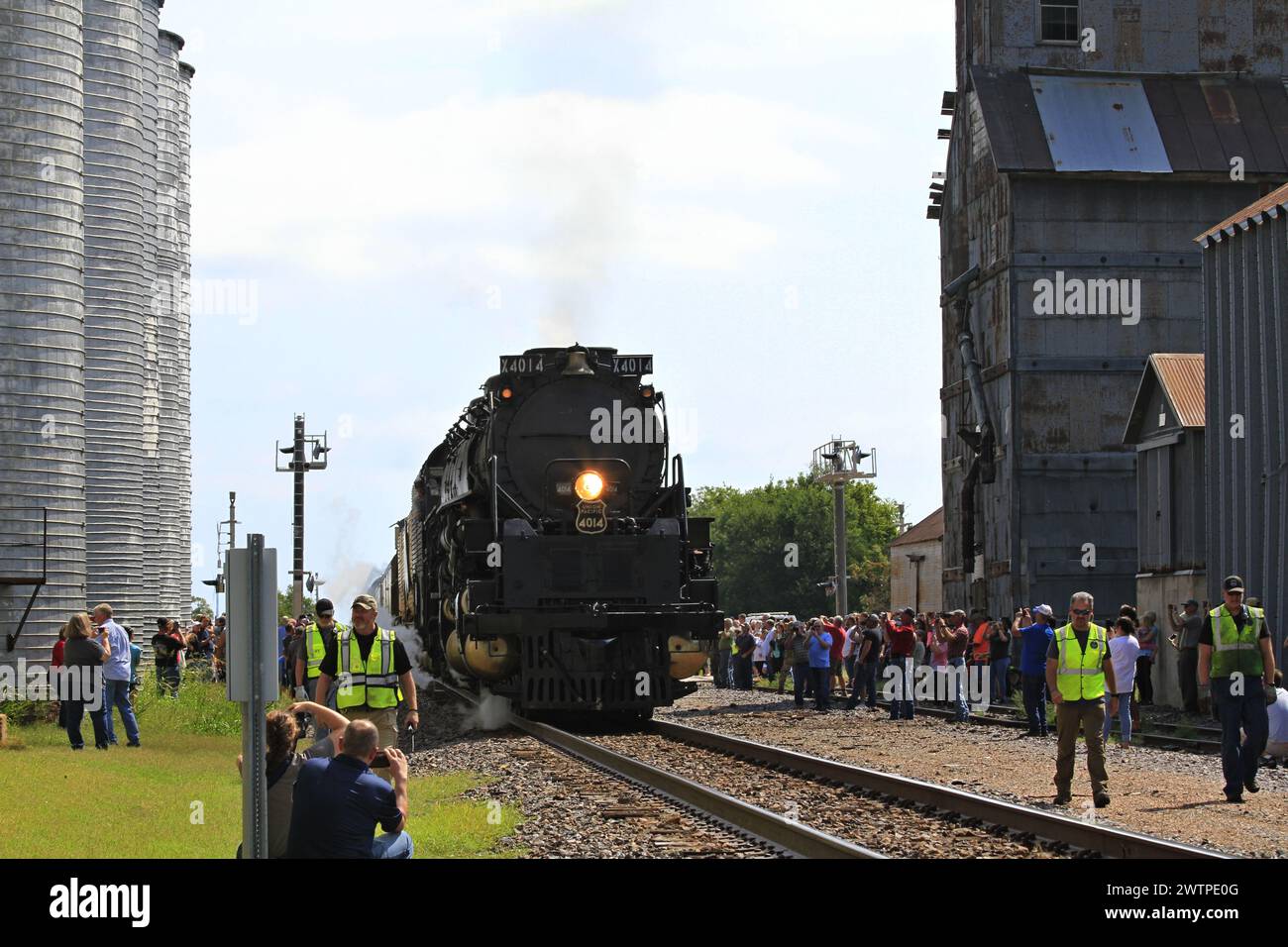 Train à vapeur Big Boy 4014 à Wilson Kansas USA sur les voies ferrées Banque D'Images