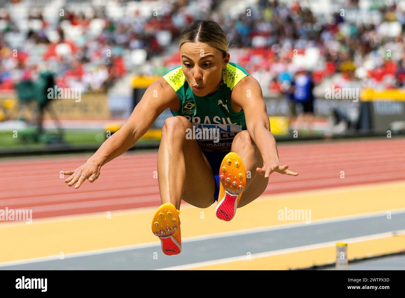 Budapest, Ungarn. 19 août 2023. firo : Championnats du monde d'athlétisme 19.08.2023 2023 Leticia Oro Melo (BRA) saut en longueur femmes, saut en longueur lors des Championnats du monde d'athlétisme 2023 au Centre national d'athlétisme de Budapest, Hongrie le 19 août 2023. Ian Stephen Credit : dpa/Alamy Live News Banque D'Images