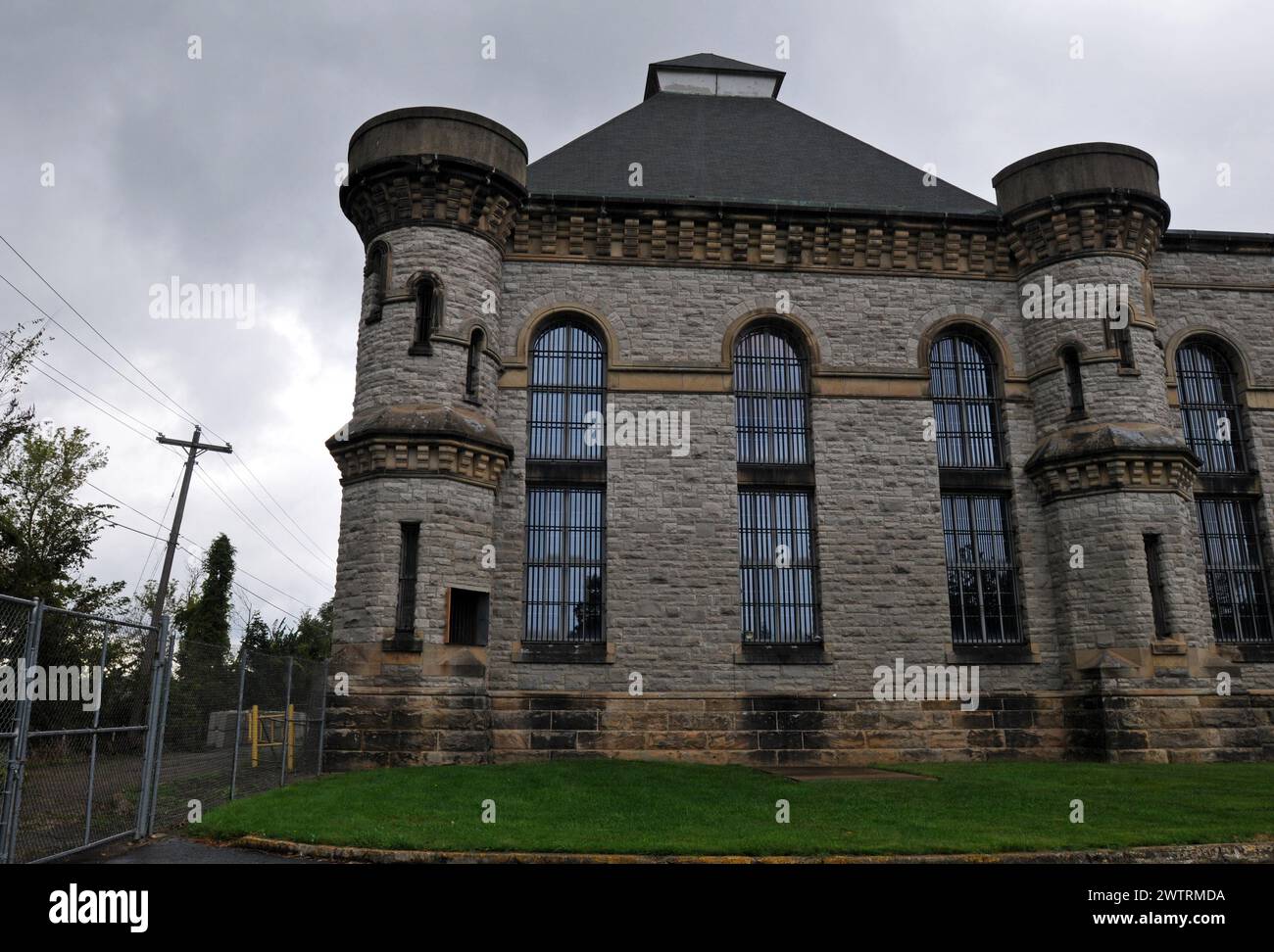 Extérieur d'un bloc cellulaire à l'Ohio State Reformatory à Mansfield, une ancienne prison qui est maintenant une attraction touristique populaire et lieu de tournage. Banque D'Images