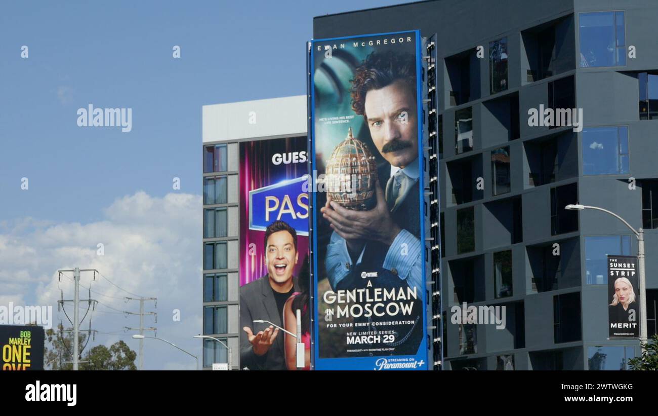 Los Angeles, Californie, USA 19 mars 2024 Ewan McGregor Un gentleman à Moscou Billboard sur Sunset Blvd le 19 mars 2024 à Los Angeles, Californie, USA. Photo de Barry King/Alamy Stock photo Banque D'Images