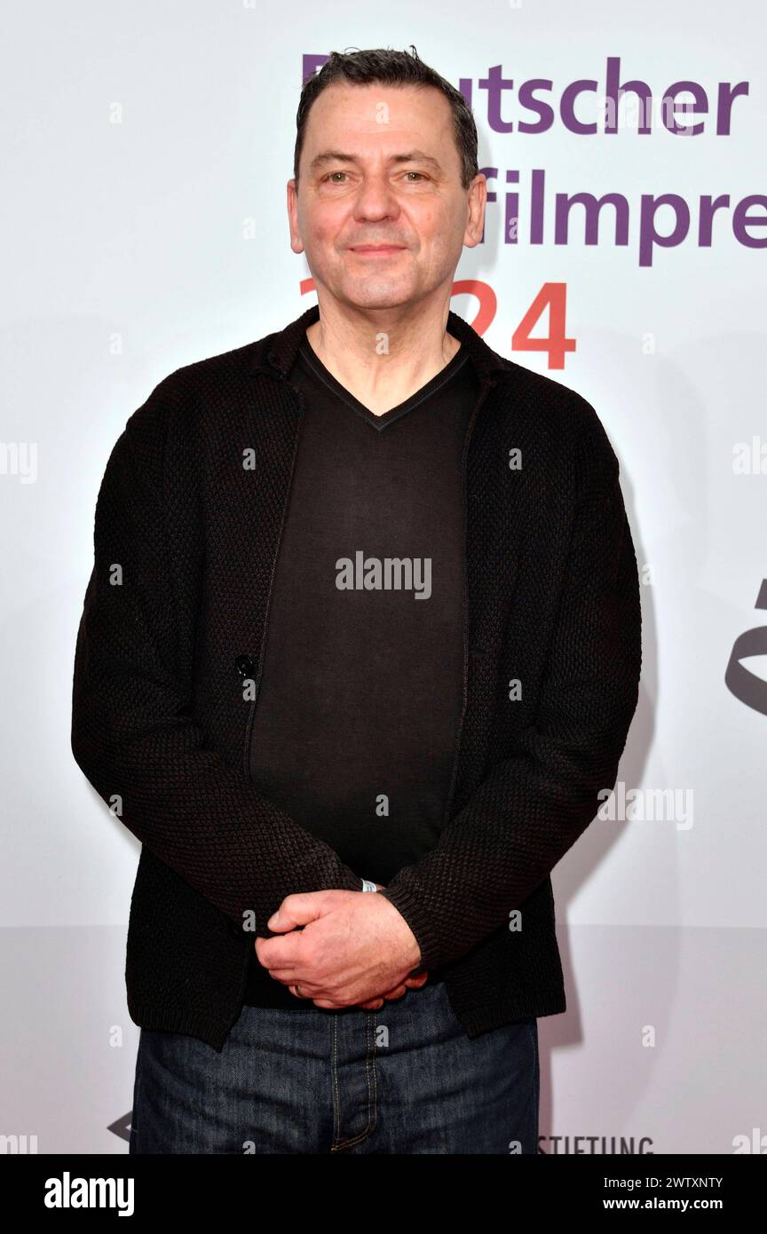 Christian Petzold BEI der Verleihung des 22. Deutschen Hörfilmpreises 2024 in der Hauptstadtrepräsentanz der Deutschen Telekom. Berlin, 19.03.2024 *** Christian Petzold lors de la remise du 22 German Audio film Award 2024 au bureau de représentation de Deutsche Telekom à Berlin, 19 03 2024 Foto:Xn.xKubelkax/xFuturexImagex hoerfilmpreis_4354 Banque D'Images