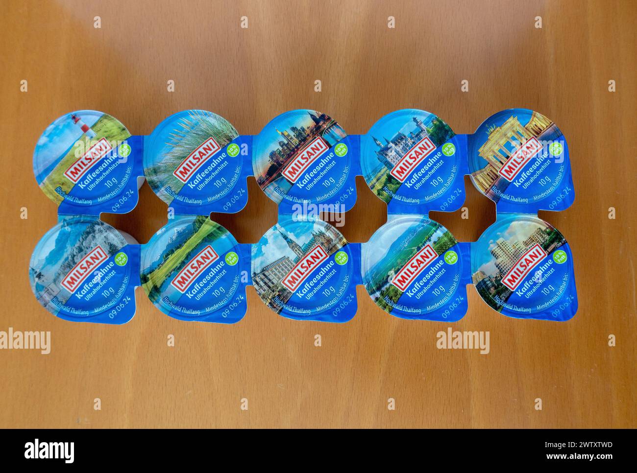 Milsani Coffee Cream portions portion individuelle pour la crème dans votre café marque allemande Milisani en vente dans les magasins Aldi Portugal Banque D'Images