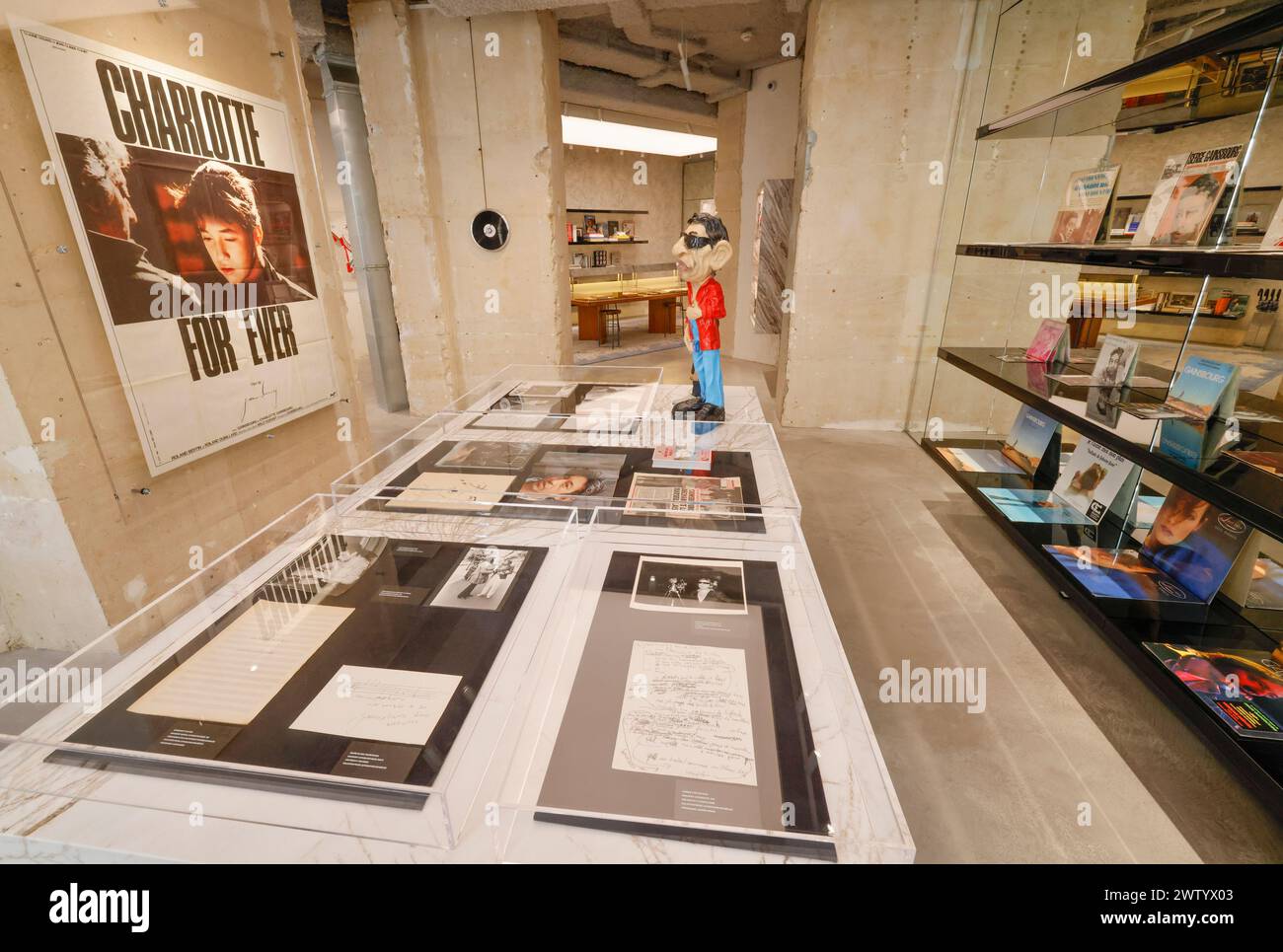 SAINT LAURENT A OUVERT UNE LIBRAIRIE À PARIS Banque D'Images