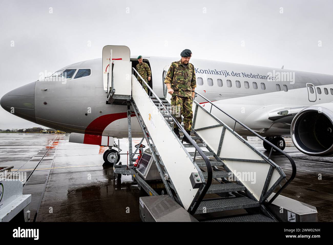 NORT EAST ENGLAND, ROYAUME-UNI - 20 MARS : le roi Willem-Alexander visite la formation de l'opération Interflex le 20 mars 2024 dans le nord-est de l'Angleterre, Royaume-Uni. L’opération Interflex est un programme de formation visant à former des recrues ukrainiennes à devenir soldats. Photo : Patrick van Katwijk pays-bas Out - belgique Out Banque D'Images