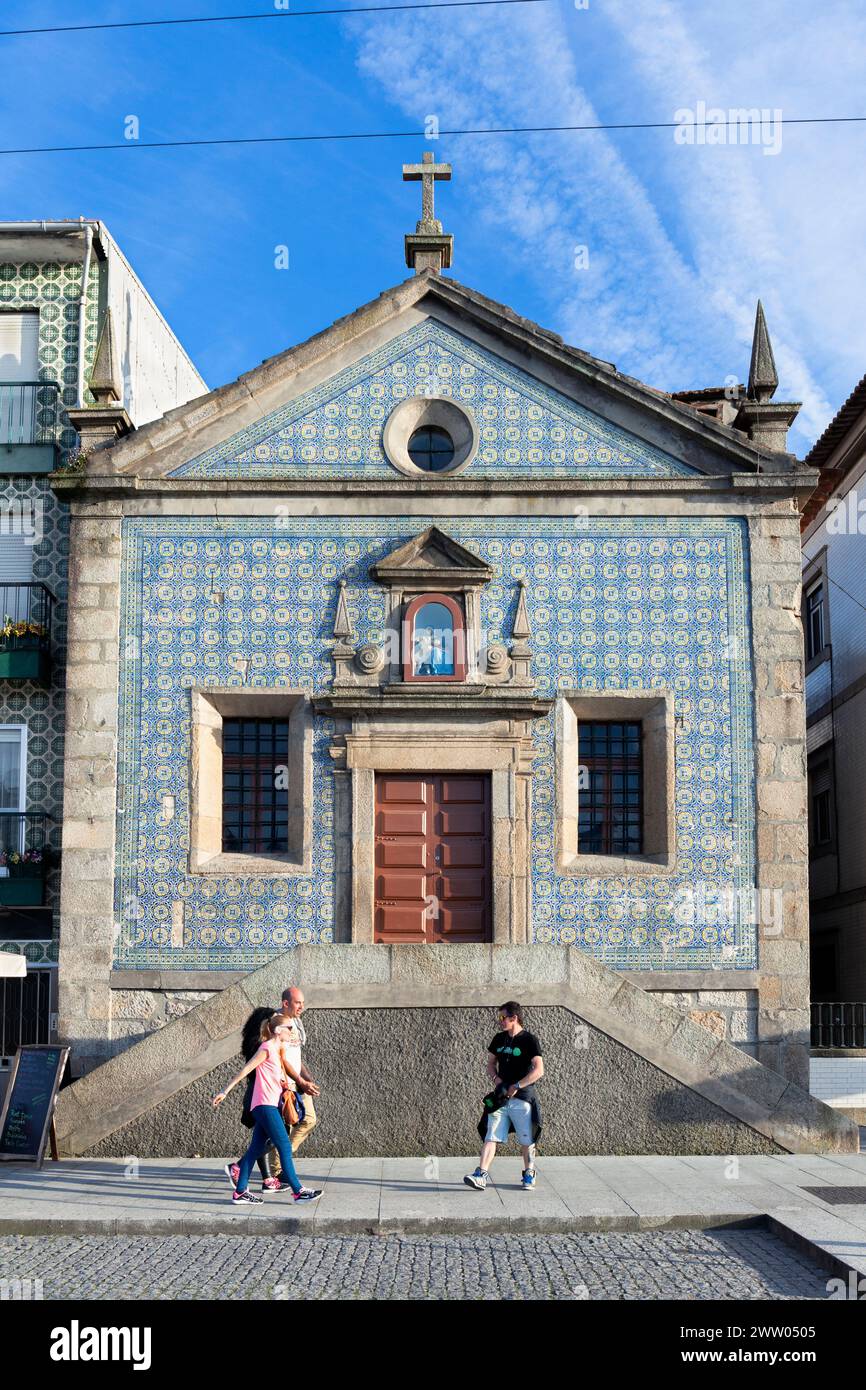 Portugal, Porto, Vila Nova de Gaia, Chapelle notre-Dame de la Miséricorde (Capela de Nossa Senhora da Piedade) sur Av. De Diogo Leite Banque D'Images