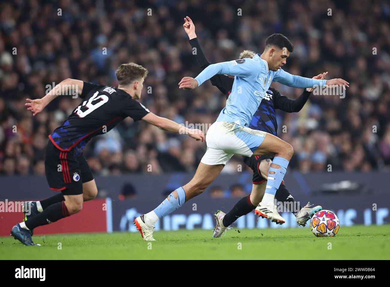 Josko Gvardiol de Manchester City lors du match de la 16e manche de l'UEFA Champions League entre Manchester City et le FC Copenhague au stade Etihad le 6 mars 2024 à Manchester, en Angleterre. (Photo Daniel Chesterton/phcimages.com) Banque D'Images