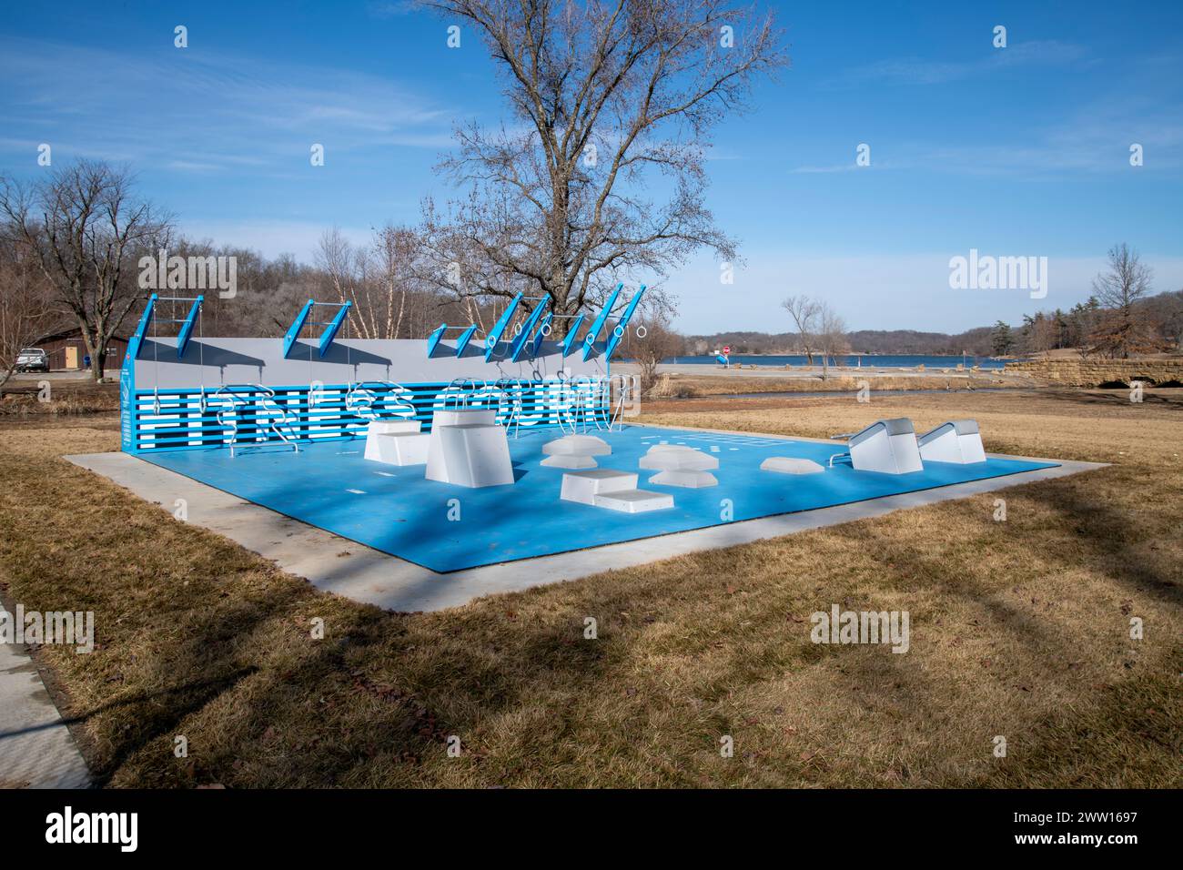 Kansas City, Kansas. Tout nouveau terrain de fitness dans le Wyandotte County Lake Park. Banque D'Images