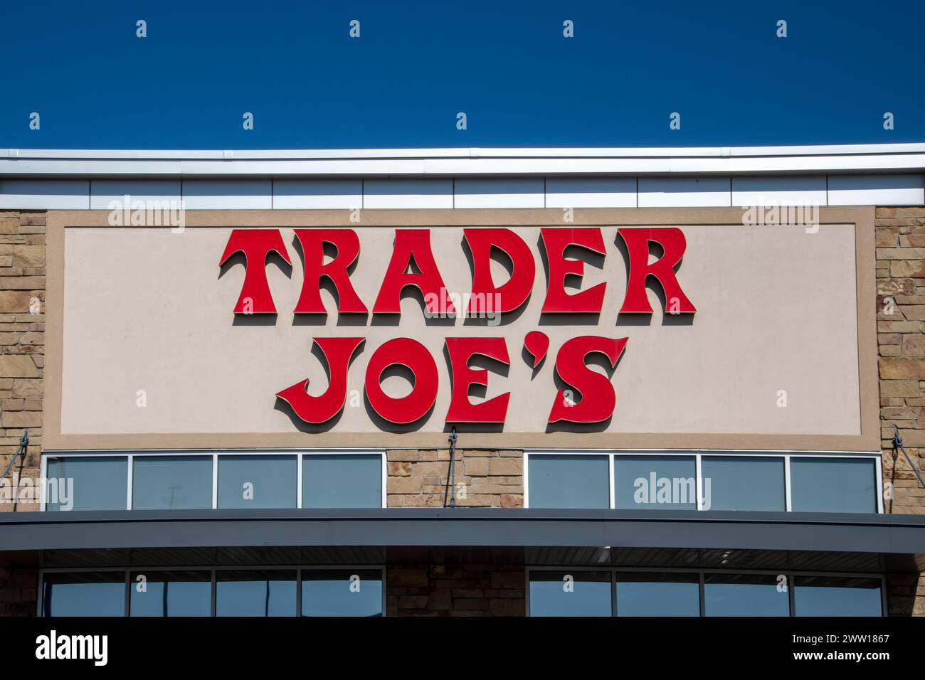Shoreview, Minnesota. Trader Joe's, une chaîne américaine d'épiceries, n'a pas de ventes, de coupons, de programmes de fidélité ou de cartes de membre. Il a goo Banque D'Images