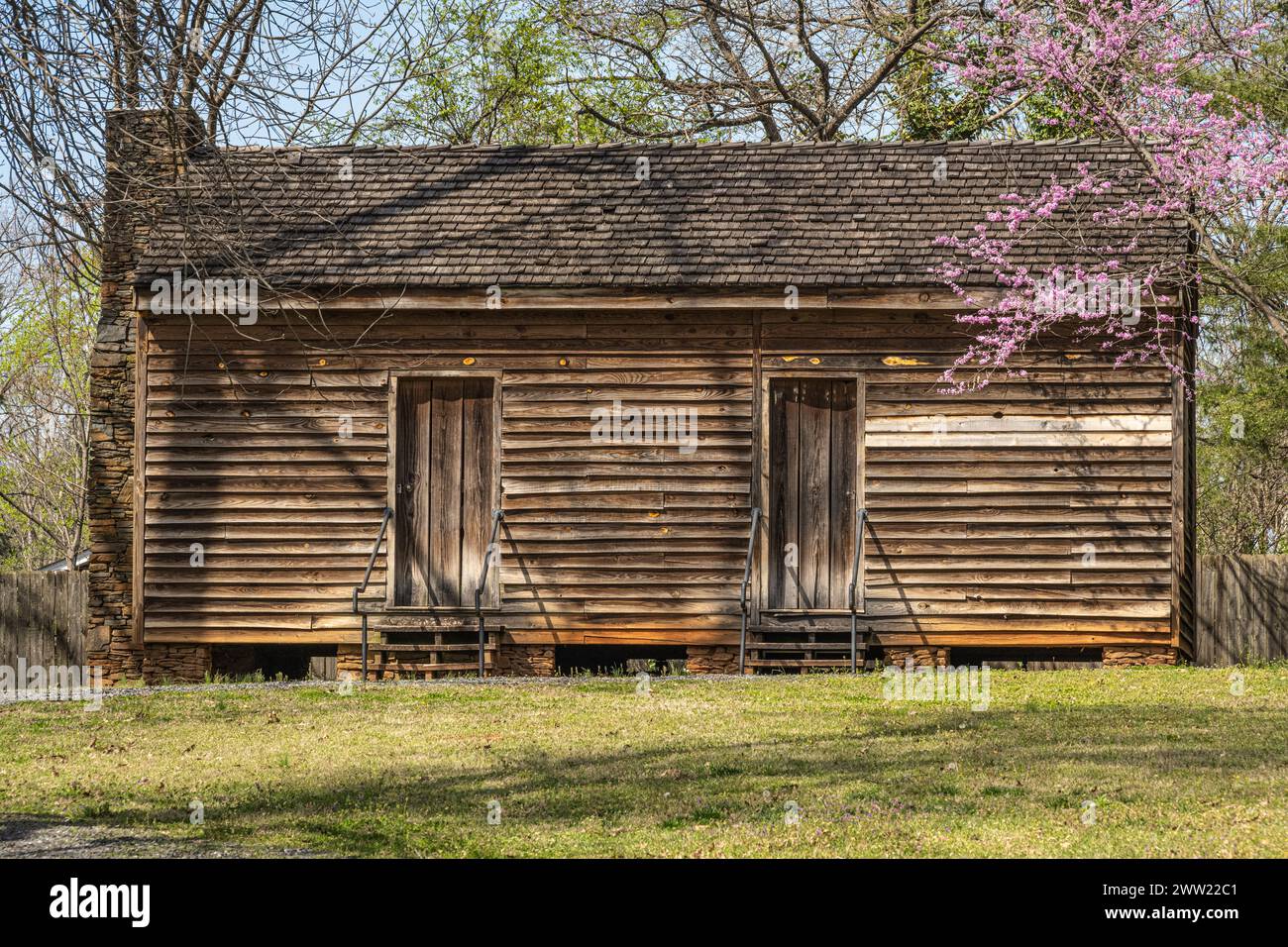 Cabane d'esclaves Hudson Farm du XIXe siècle au site du bureau de poste de Yellow River à Lilburn, comté de Gwinnett, Géorgie. (ÉTATS-UNIS) Banque D'Images