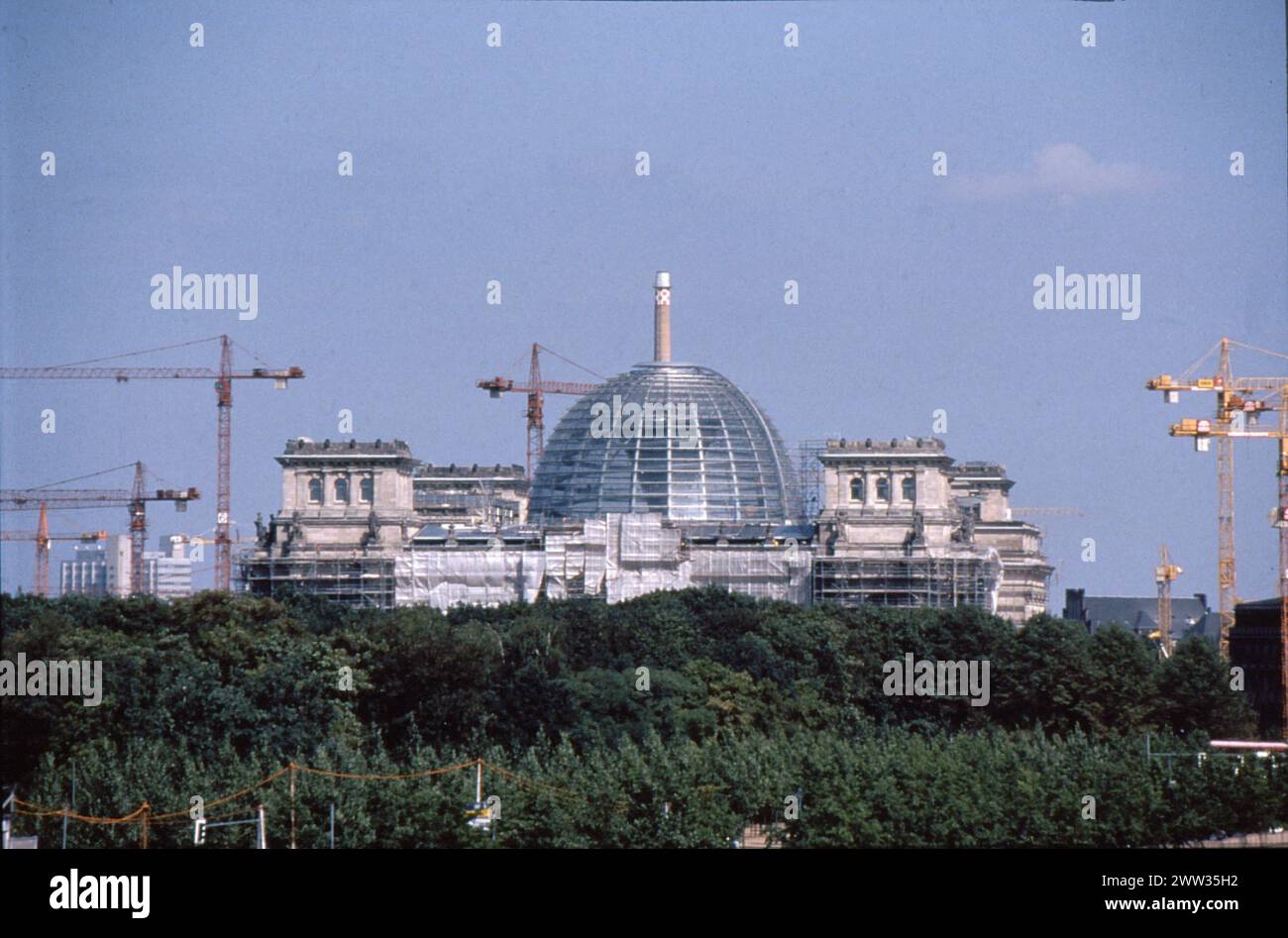 Berlin/Brandenburg/Germany/FILE IMAGES OCTOBET 1998 vue de Berlin, capitale allemande, pendant la constriction dans la capitale et la vie dans Berklin, capitale allemande, en octobre 1998. Photo.Francis Joseph Dean/Dean Pictures Banque D'Images