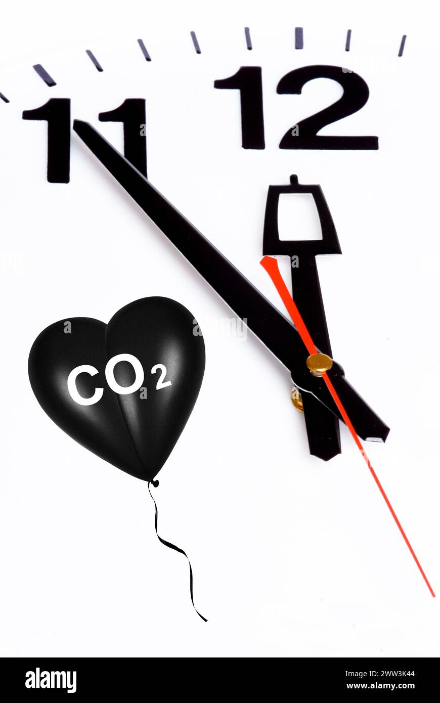 Coeur noir, ballon, ballon de coeur, empreinte : CO2, polluants, ininflammable, gaz, air respirable, maladie, environnement, horloge, 5 à 12, pollution, . Banque D'Images