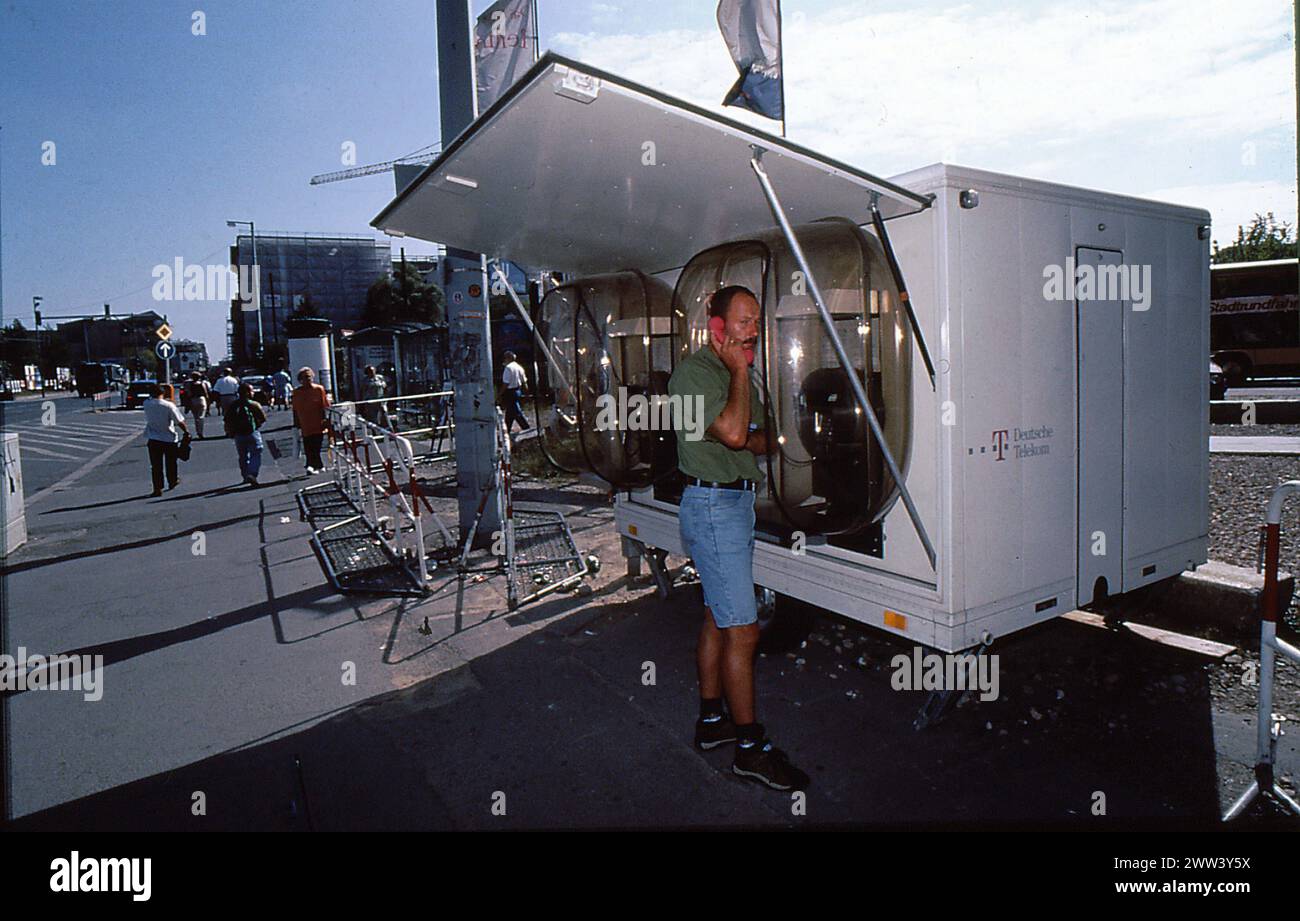 Berlin/Brandenburg/Germany/FILE IMAGES OCTOBET 1998 vue de Berlin, capitale allemande, pendant la constriction dans la capitale et la vie dans Berklin, capitale allemande, en octobre 1998. Photo.Francis Joseph Dean/Dean Pictures Banque D'Images