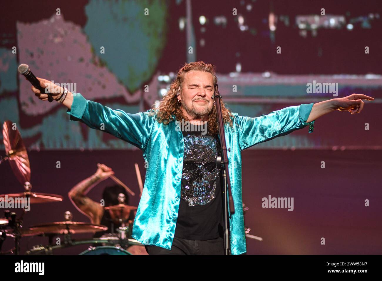 Maná : Fher Olvera (chant). Banque D'Images