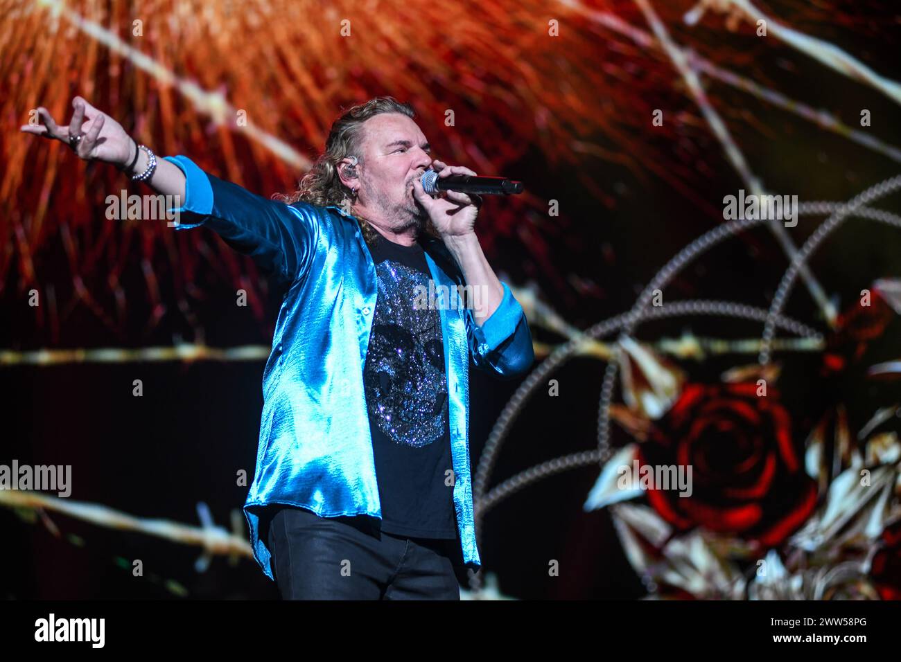 Maná : Fher Olvera (chant). Banque D'Images