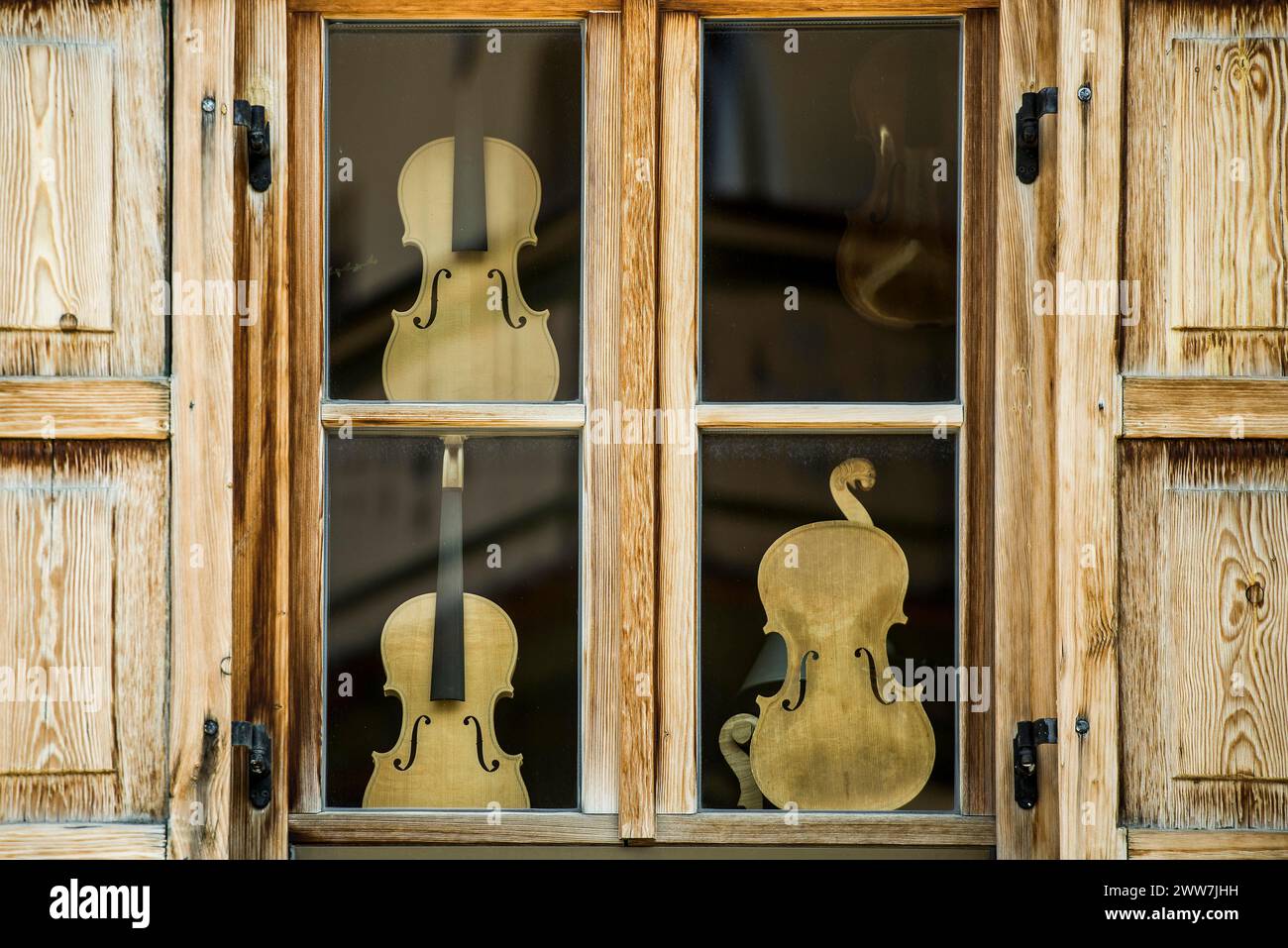 Musée de la fabrication du violon, Mittenwald, Werdenfelser Land, haute-Bavière, Bavière, Allemagne Banque D'Images