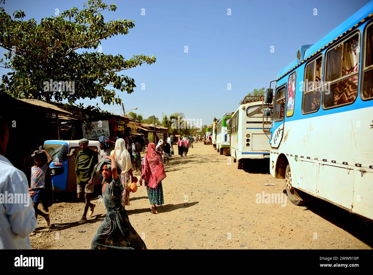 Ethiopie.atteindre les chutes du Nil Bleu au village de Tis Abey, à environ 30 km de la ville de Bahir Dar et du lac Tana. Banque D'Images