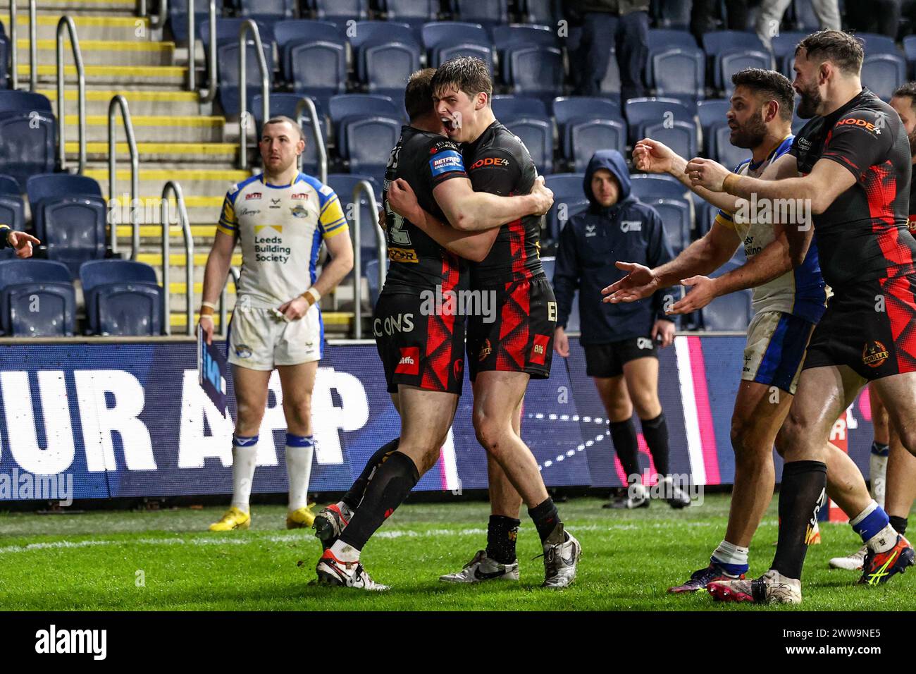 Jon Bennison de composé Helens célèbre son essai lors du match de sixième ronde de la Betfred Challenge Cup Leeds Rhinos vs St Helens au Headingley Stadium, Leeds, Royaume-Uni, le 22 mars 2024 (photo de Mark Cosgrove/News images) Banque D'Images