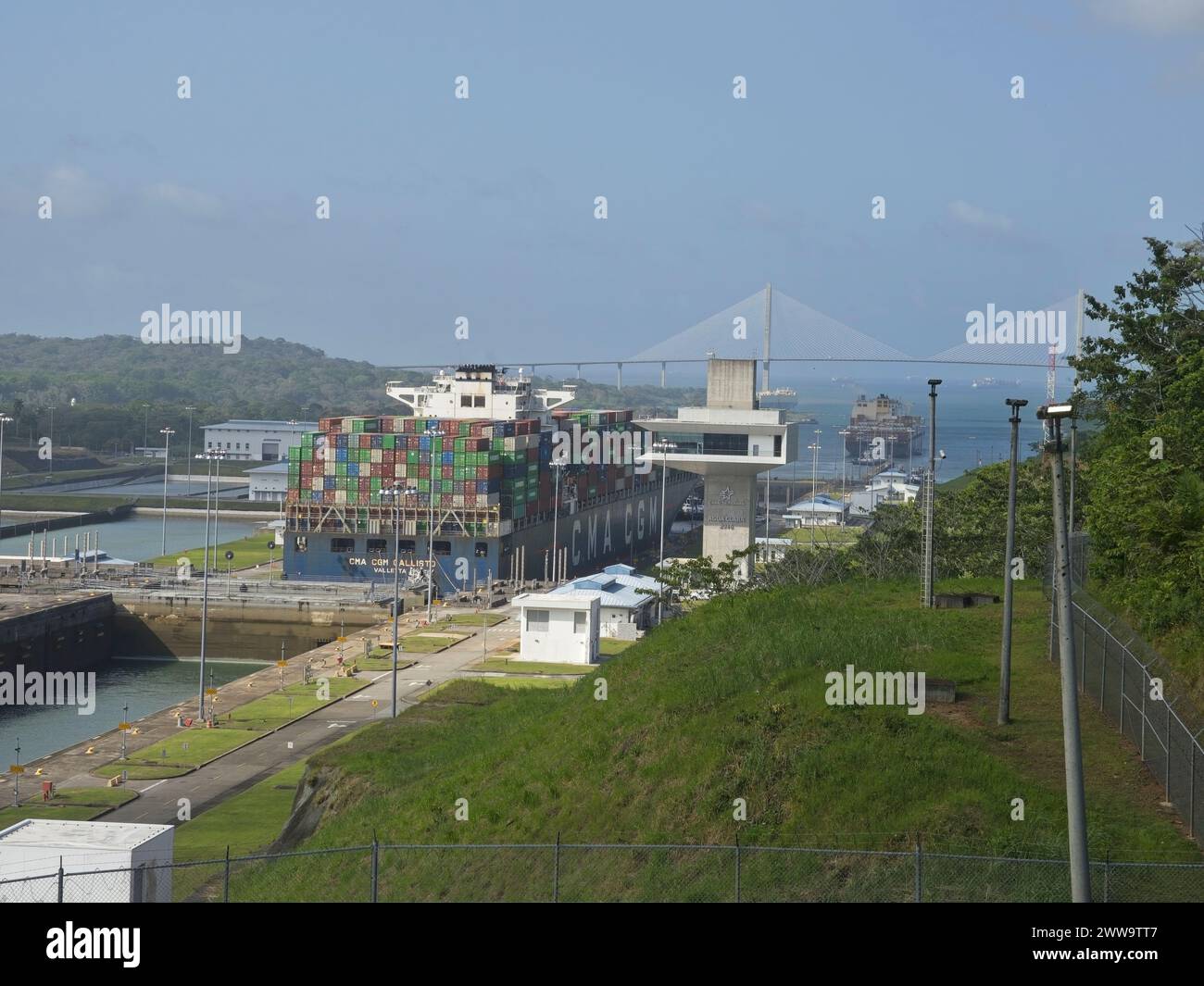 Navires transitant par le Canal de Panama Banque D'Images