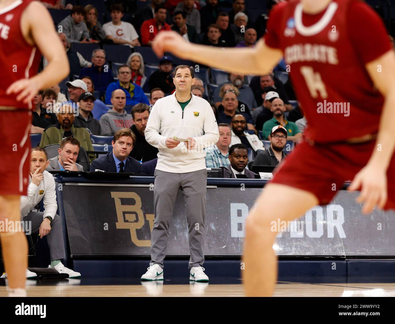 Memphis, Tennessee, États-Unis. 22 mars 2024. SCOTT, entraîneur-chef de Baylor, A JOUÉ un rôle lors du premier tour du tournoi de basket-ball masculin de la NCAA entre les Bears de Baylor et les Raiders de Colgate le 22 mars 2024. Baylor a gagné, 92-67. (Crédit image : © Scott Coleman/ZUMA Press Wire) USAGE ÉDITORIAL SEULEMENT! Non destiné à UN USAGE commercial ! Crédit : ZUMA Press, Inc/Alamy Live News Banque D'Images