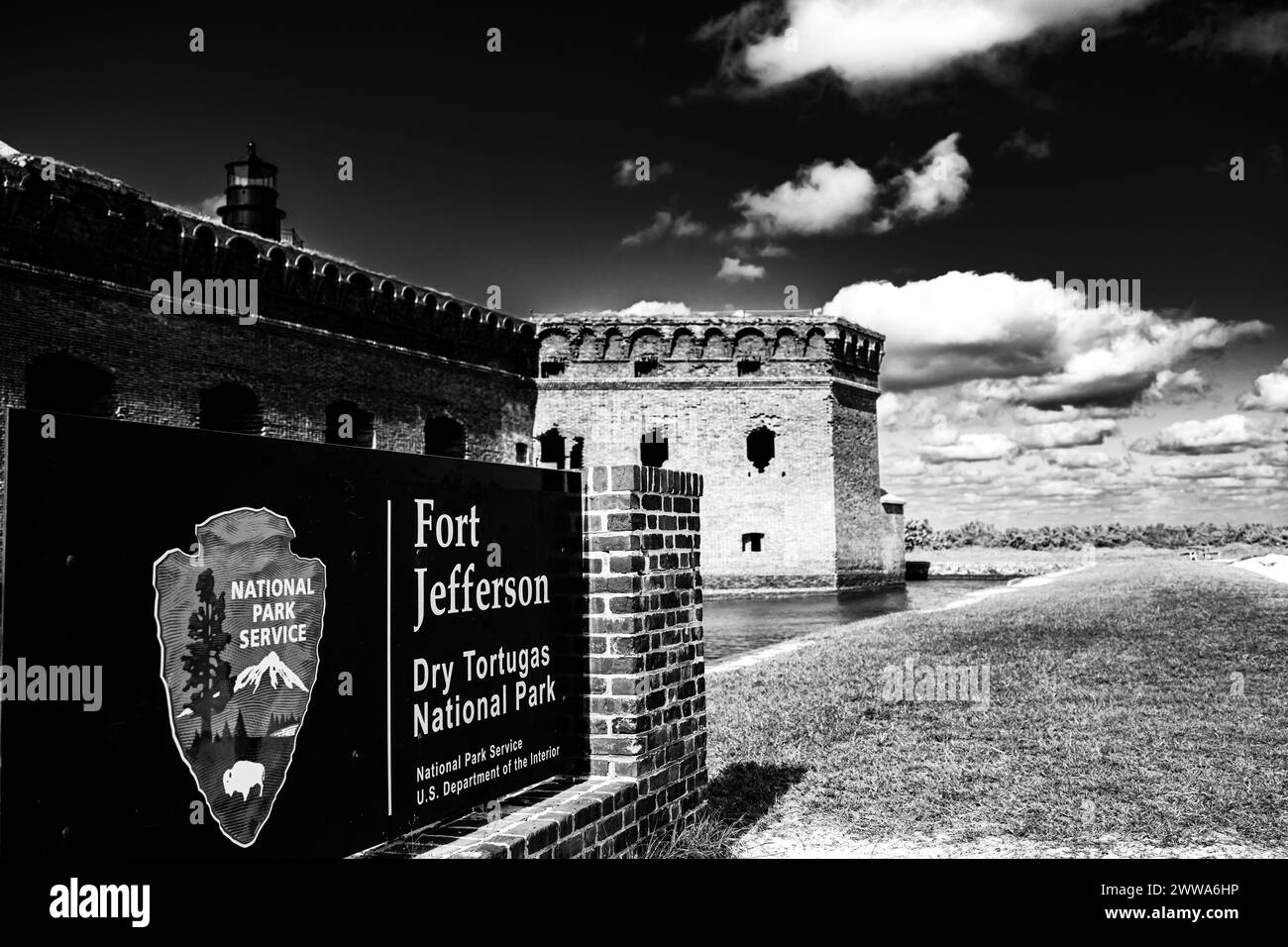 Key West, Floride, États-Unis - 2.29.2024 : panneau d'entrée de Fort Jefferson au parc national de Dry Tortugas Banque D'Images