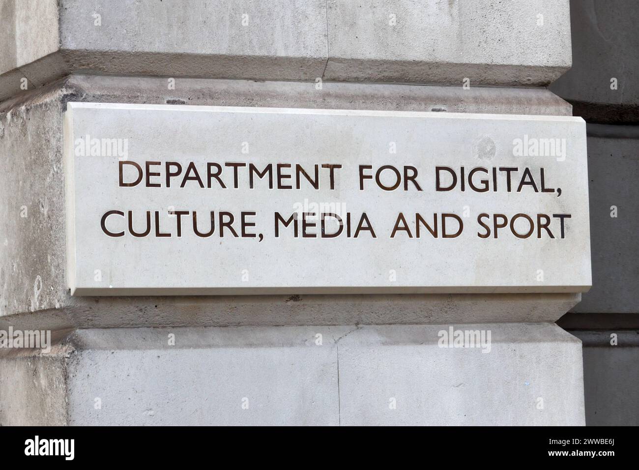 Enseigne du Département du numérique, de la culture, des médias et du sport à Londres Banque D'Images